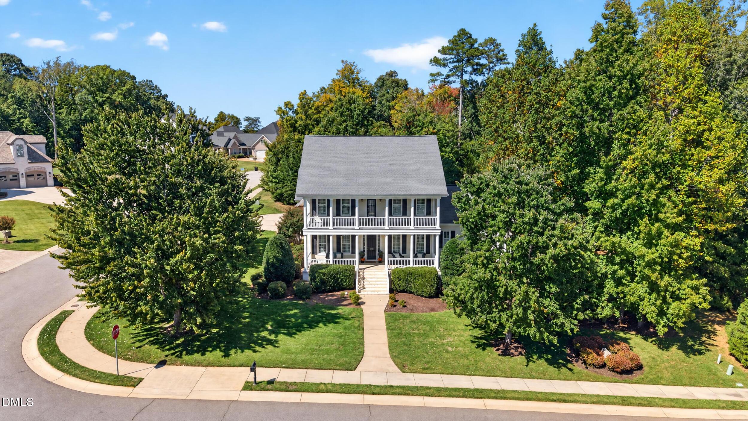 main property photo 9