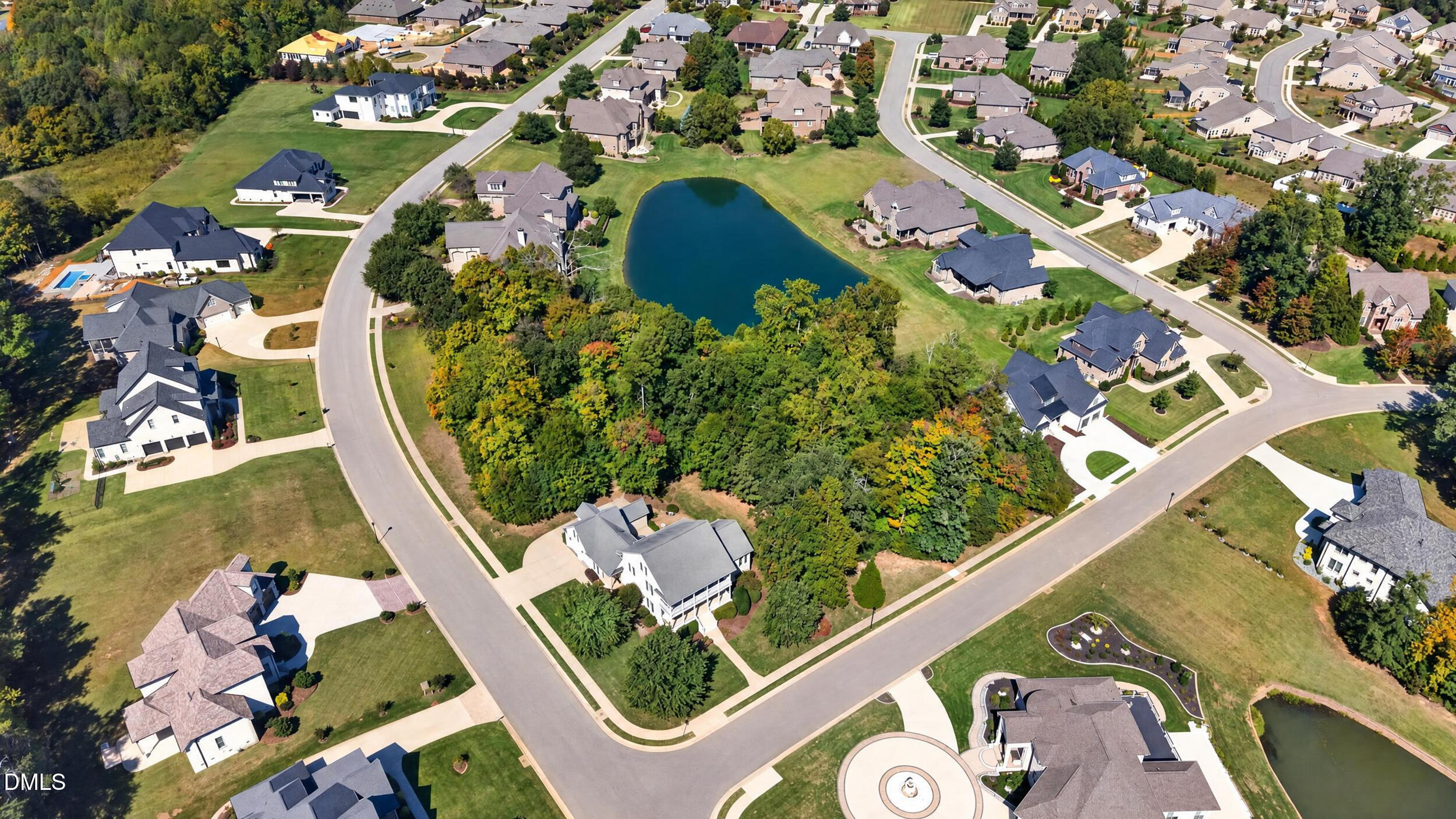 main property photo 90