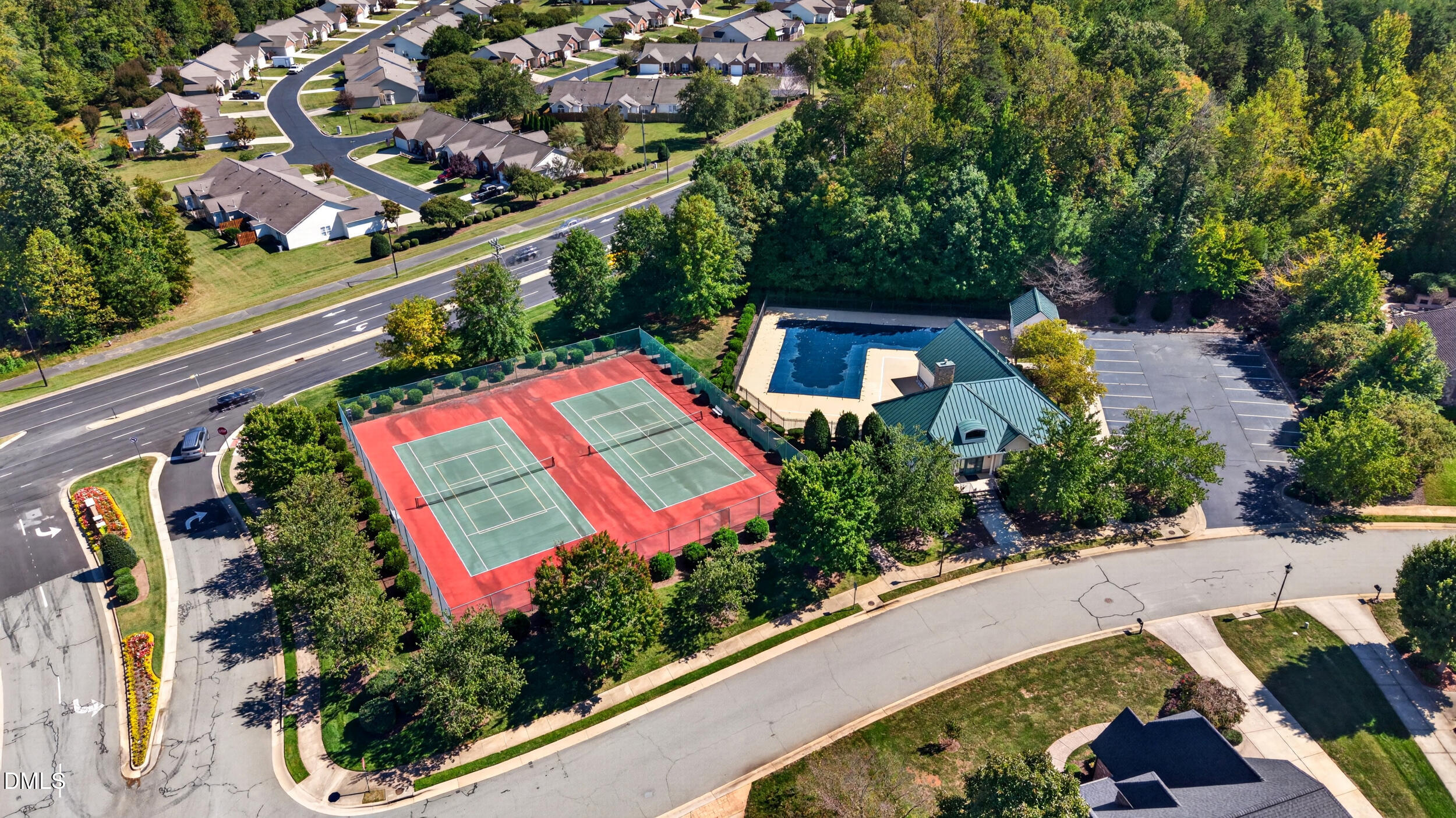 main property photo 93