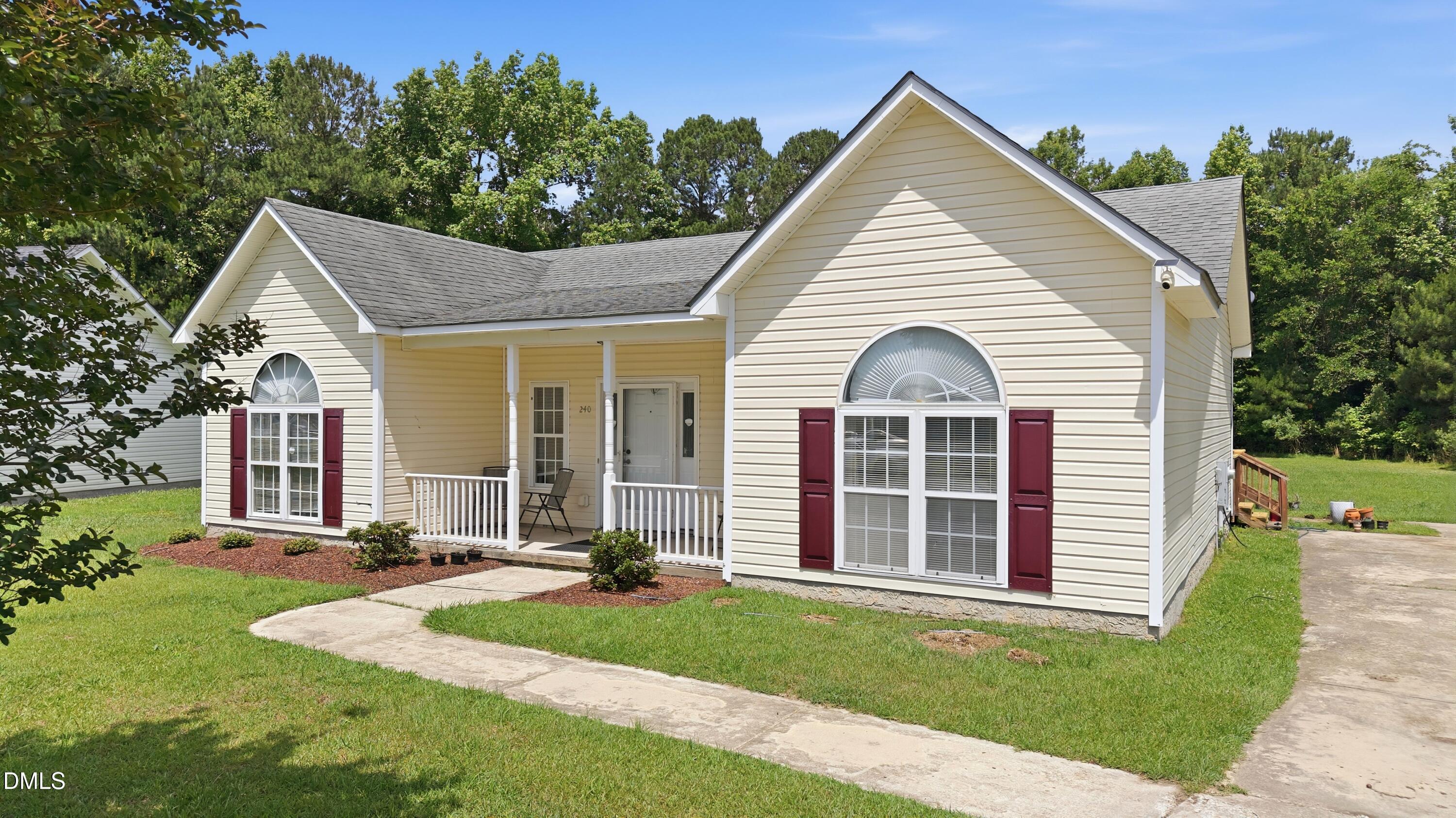 main property photo 2