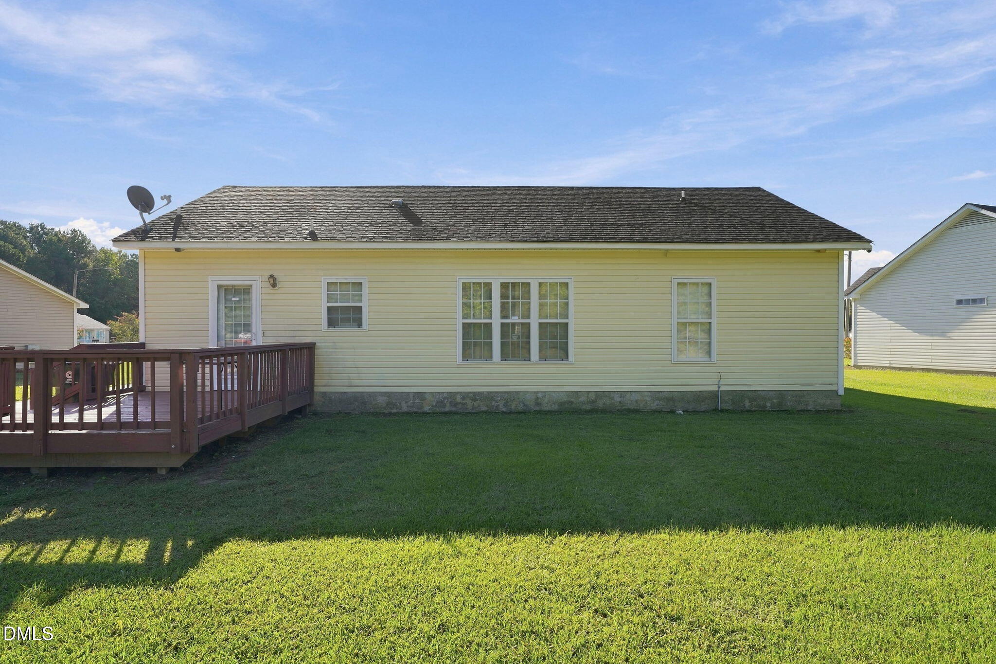 main property photo 25