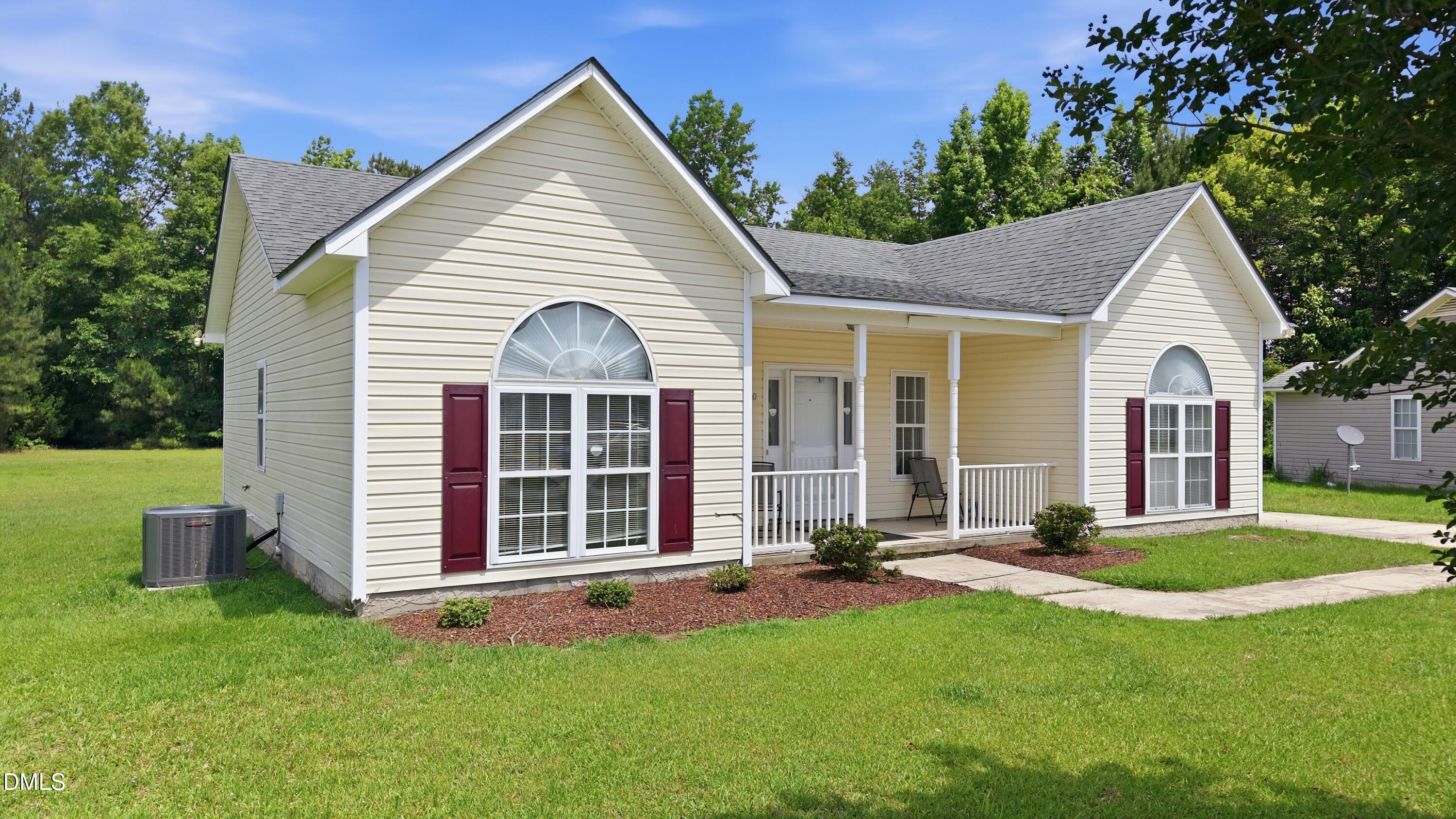 main property photo 3