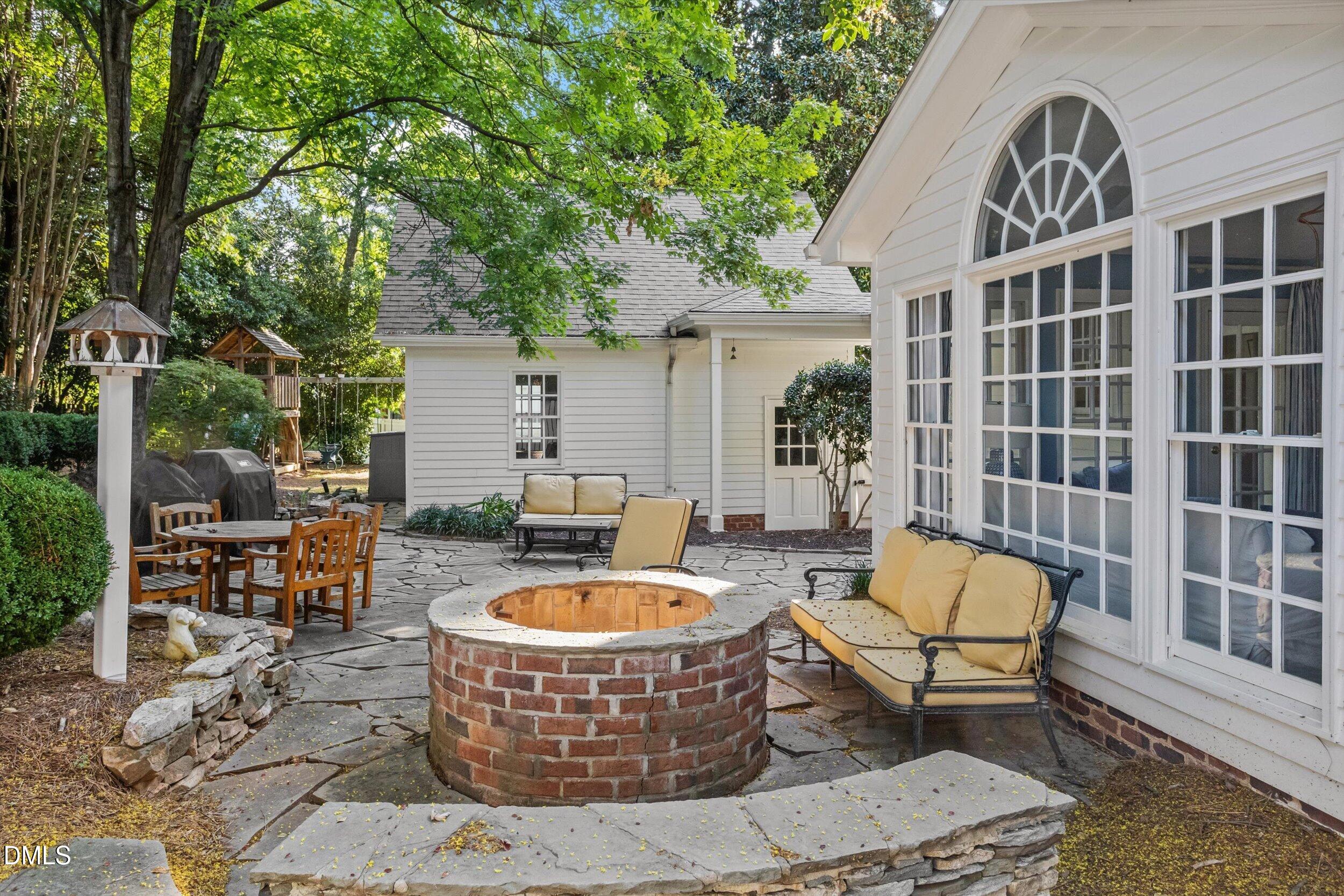 main property photo 41