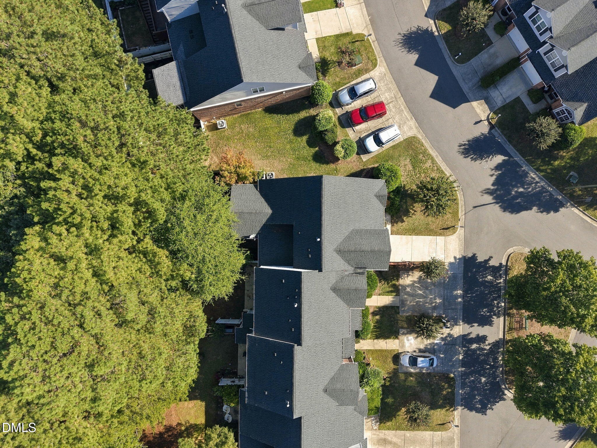 main property photo 36