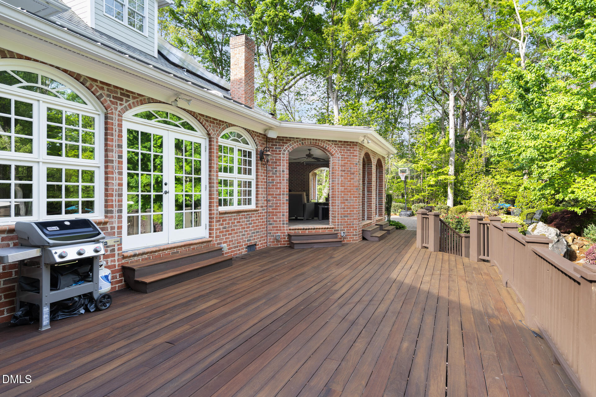 main property photo 51