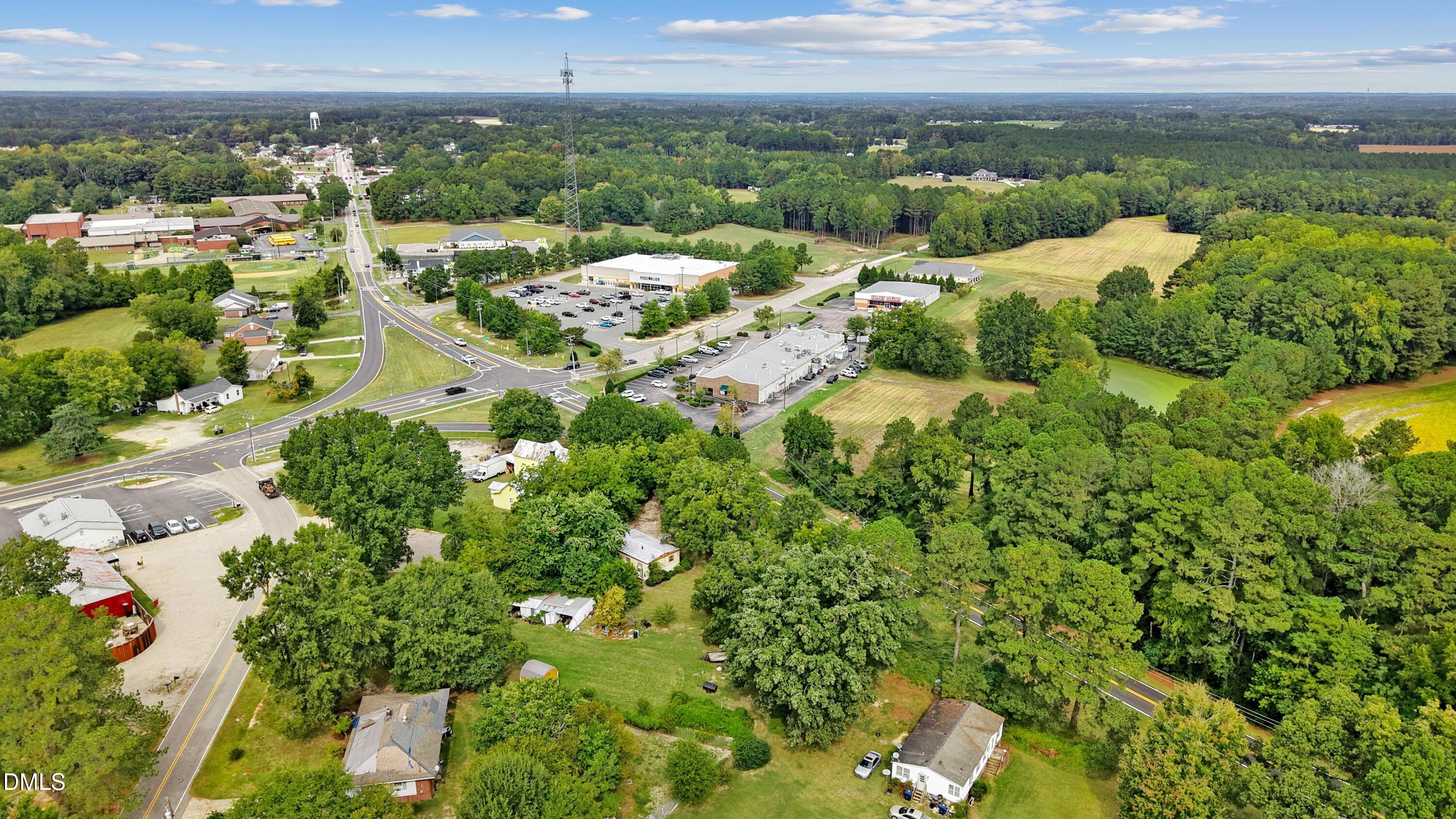 main property photo 7