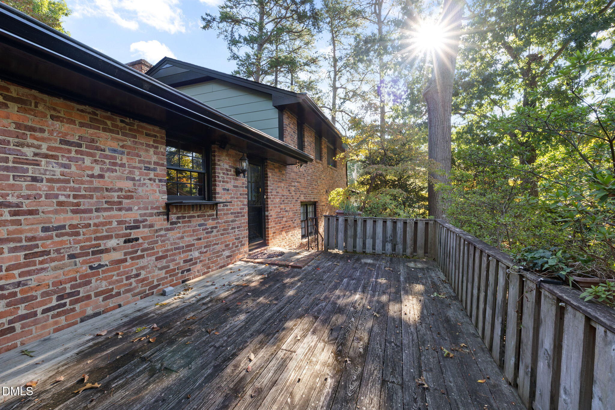 main property photo 37