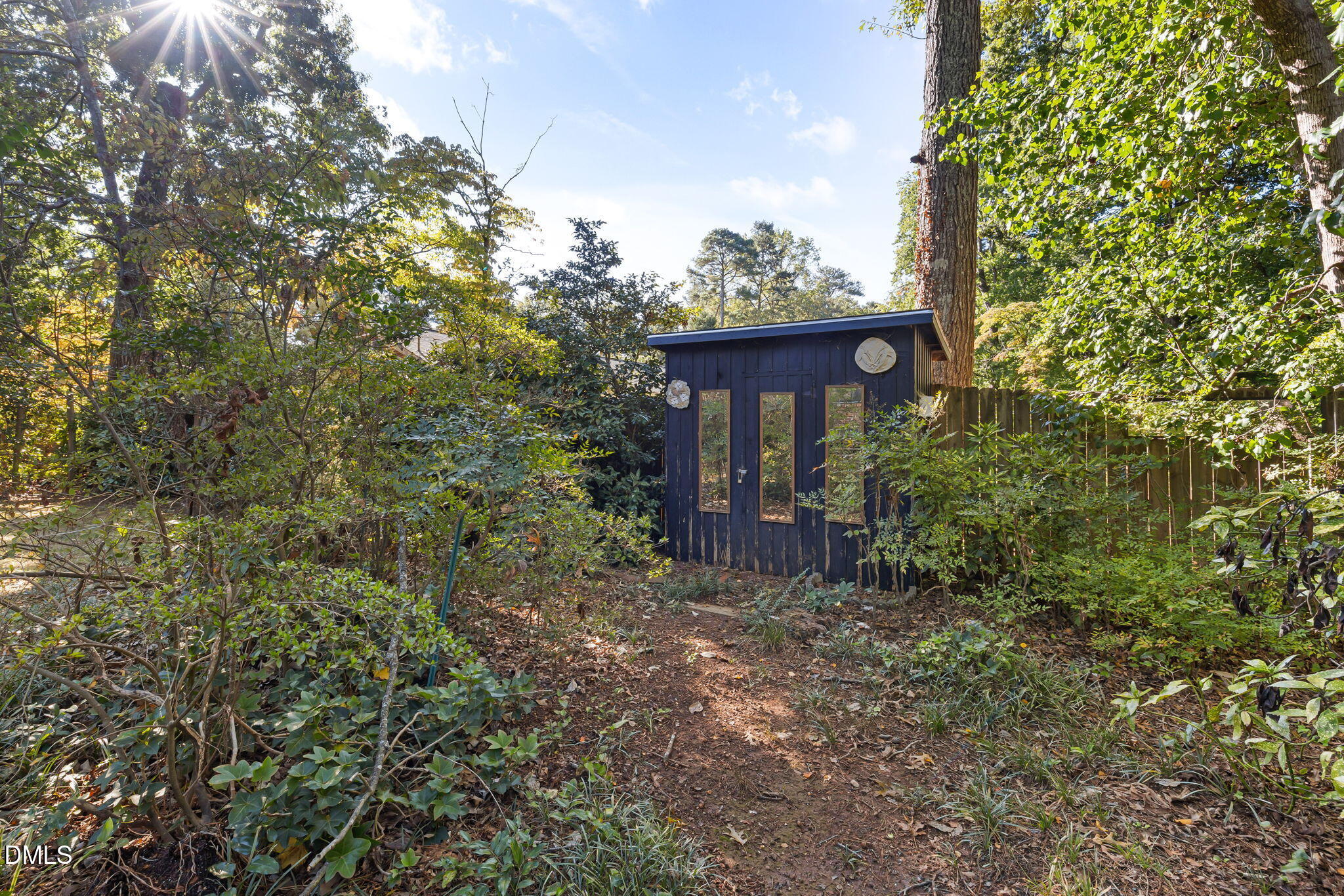 main property photo 38