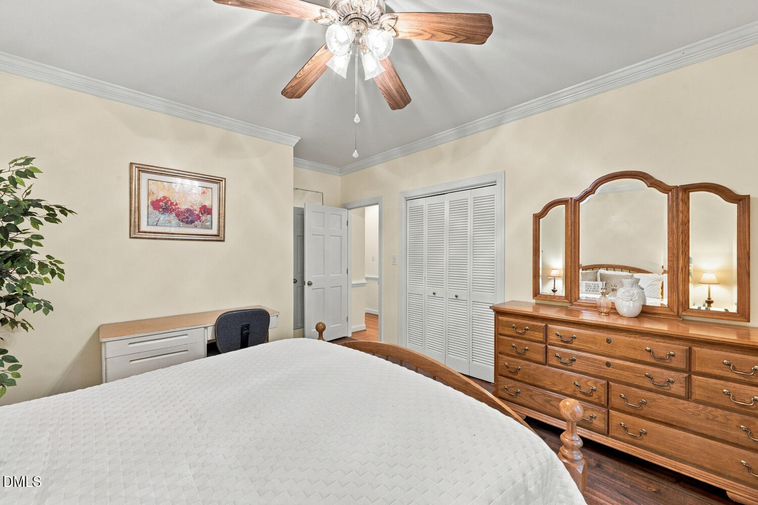 main property photo 27