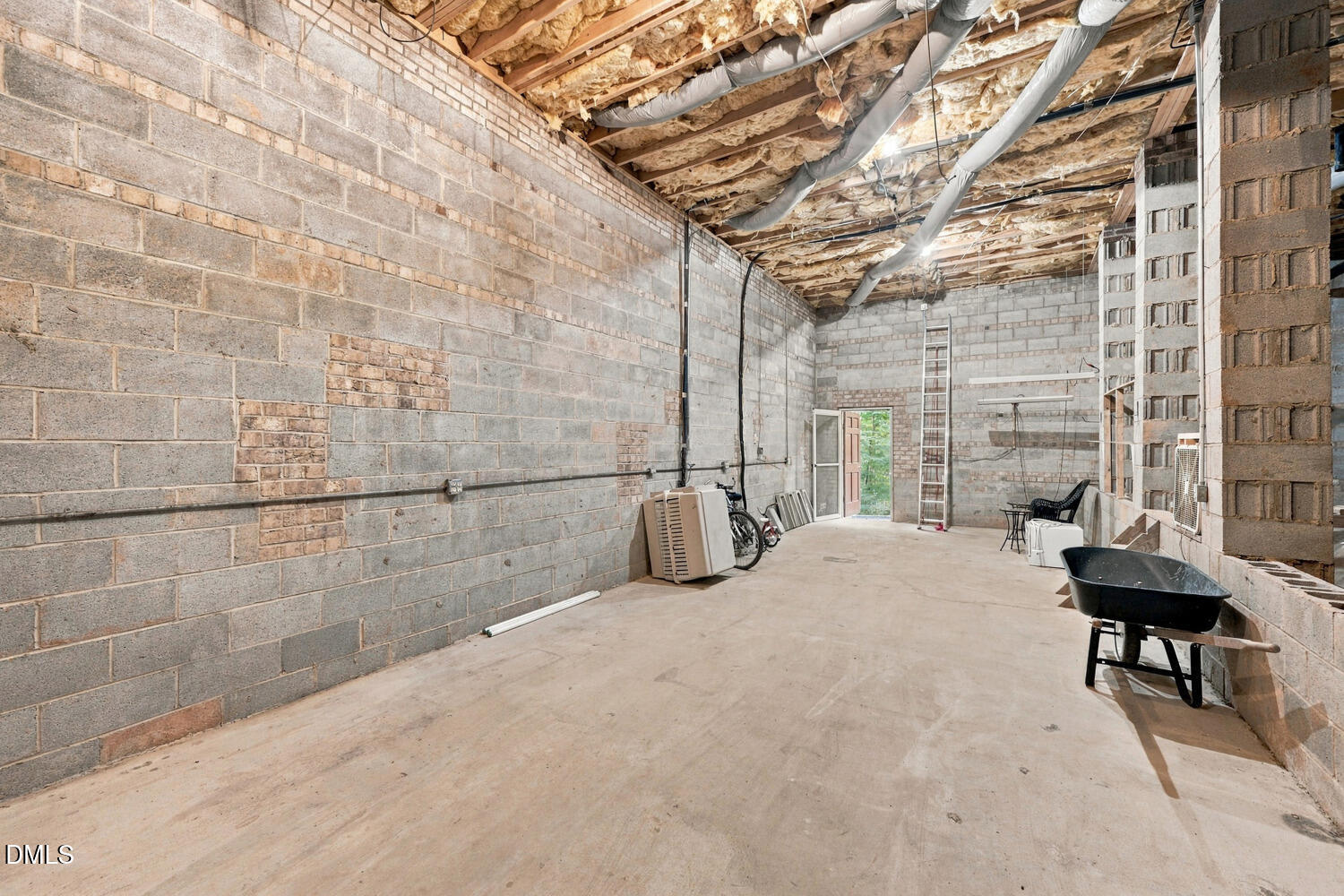 main property photo 56