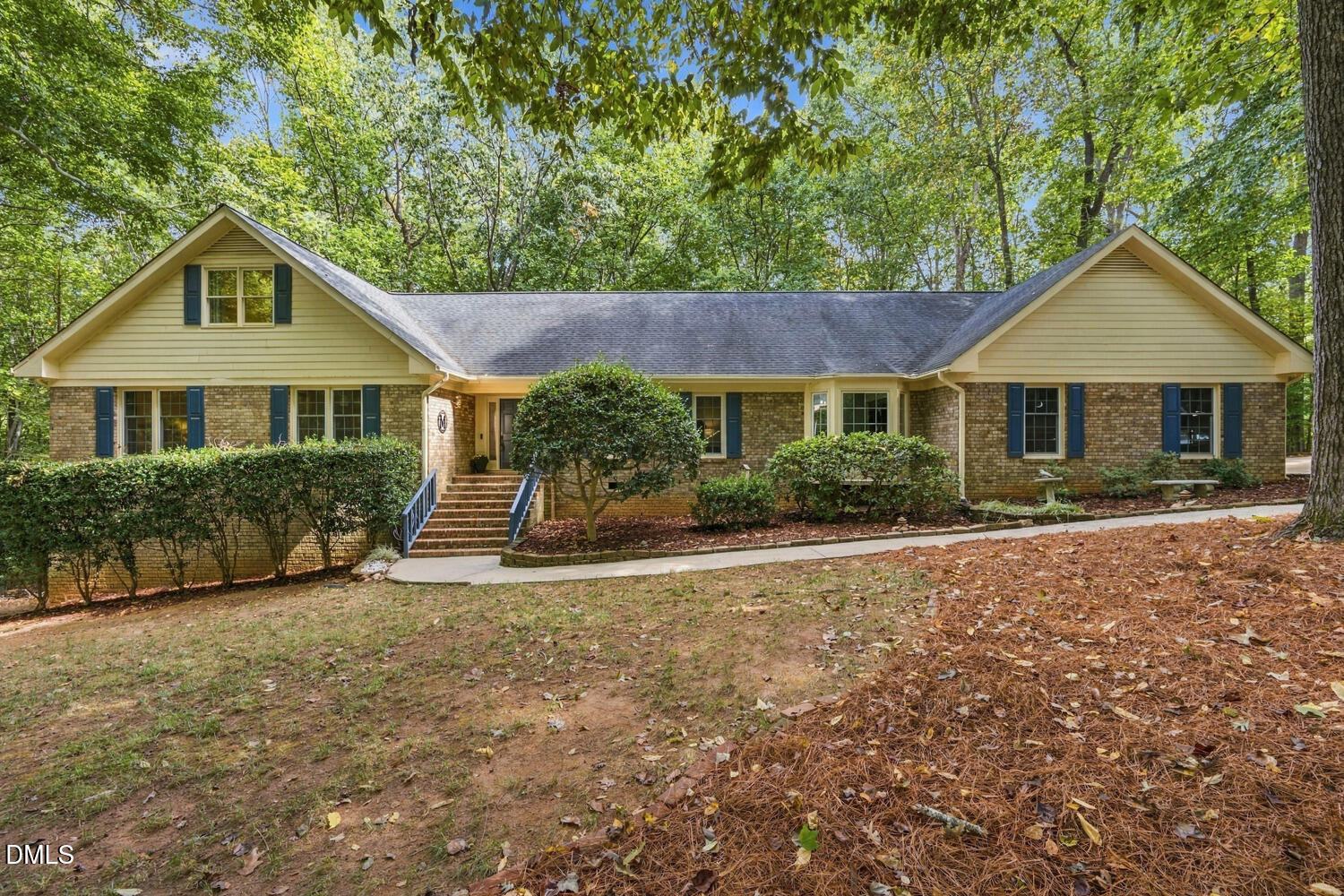 main property photo 59