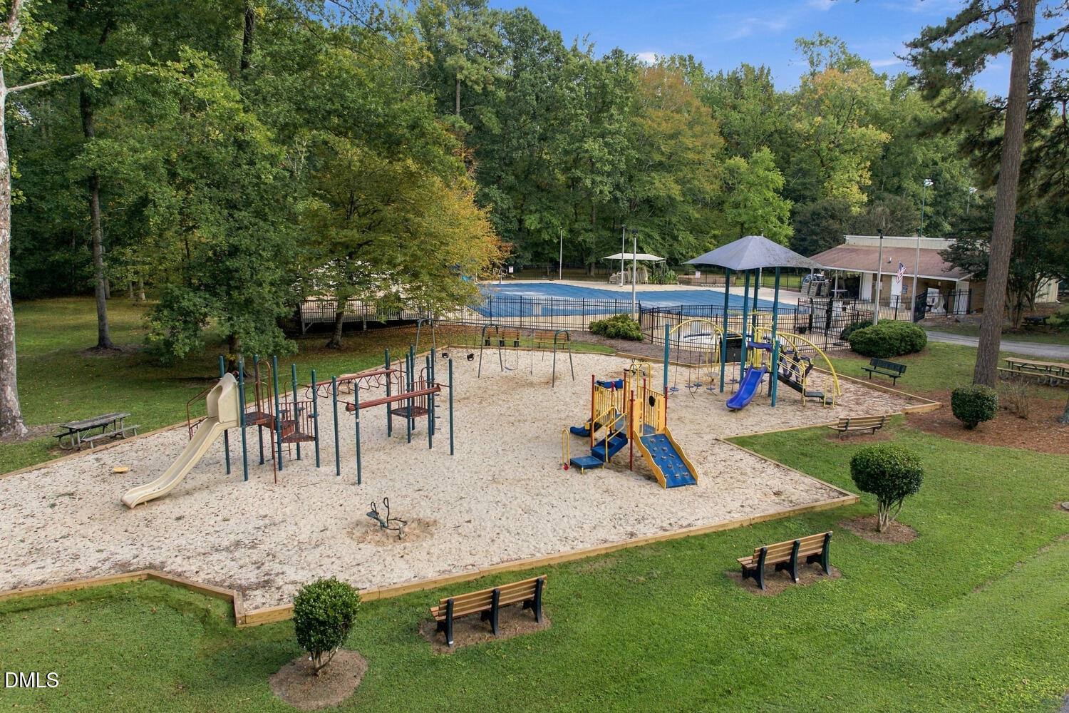 main property photo 67