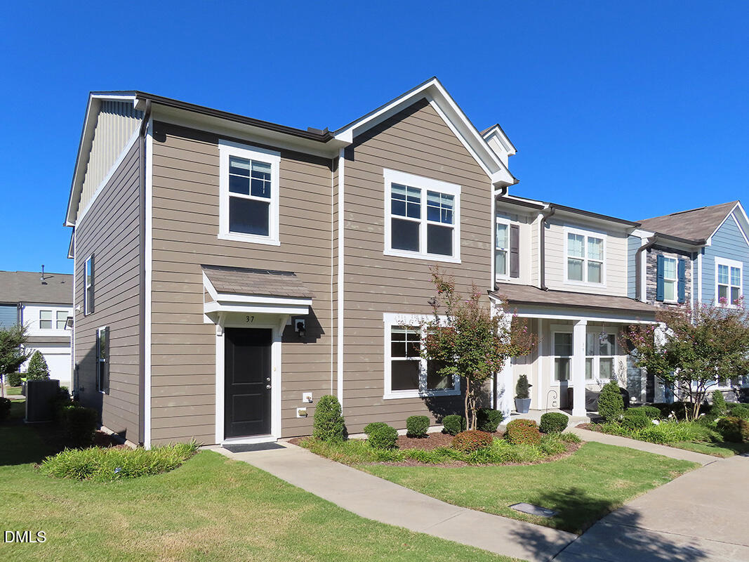 main property photo 1