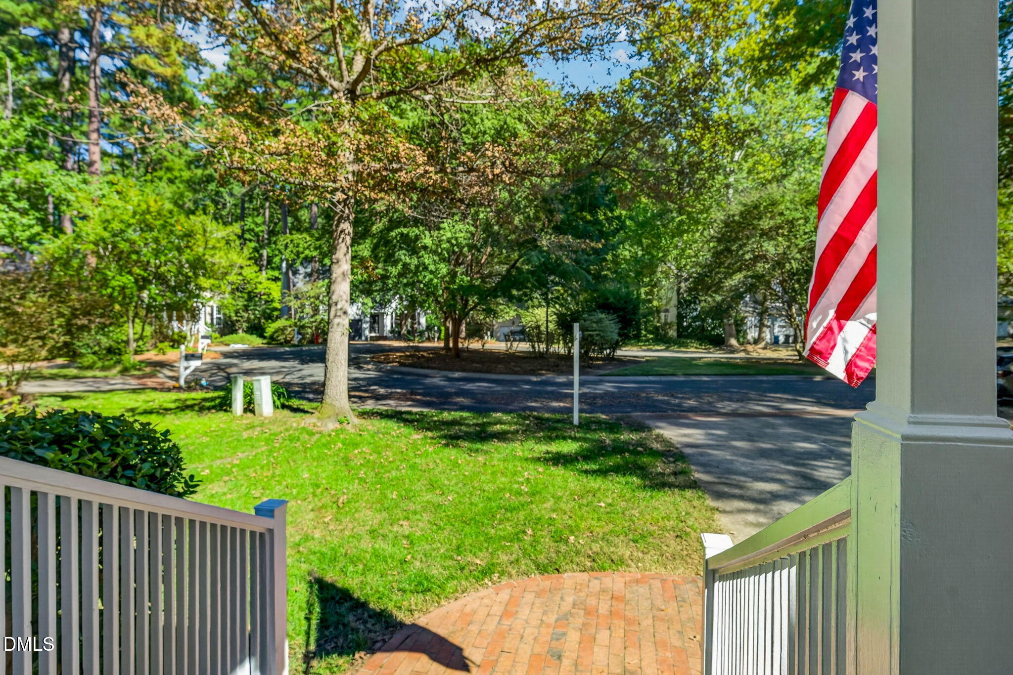 main property photo 3