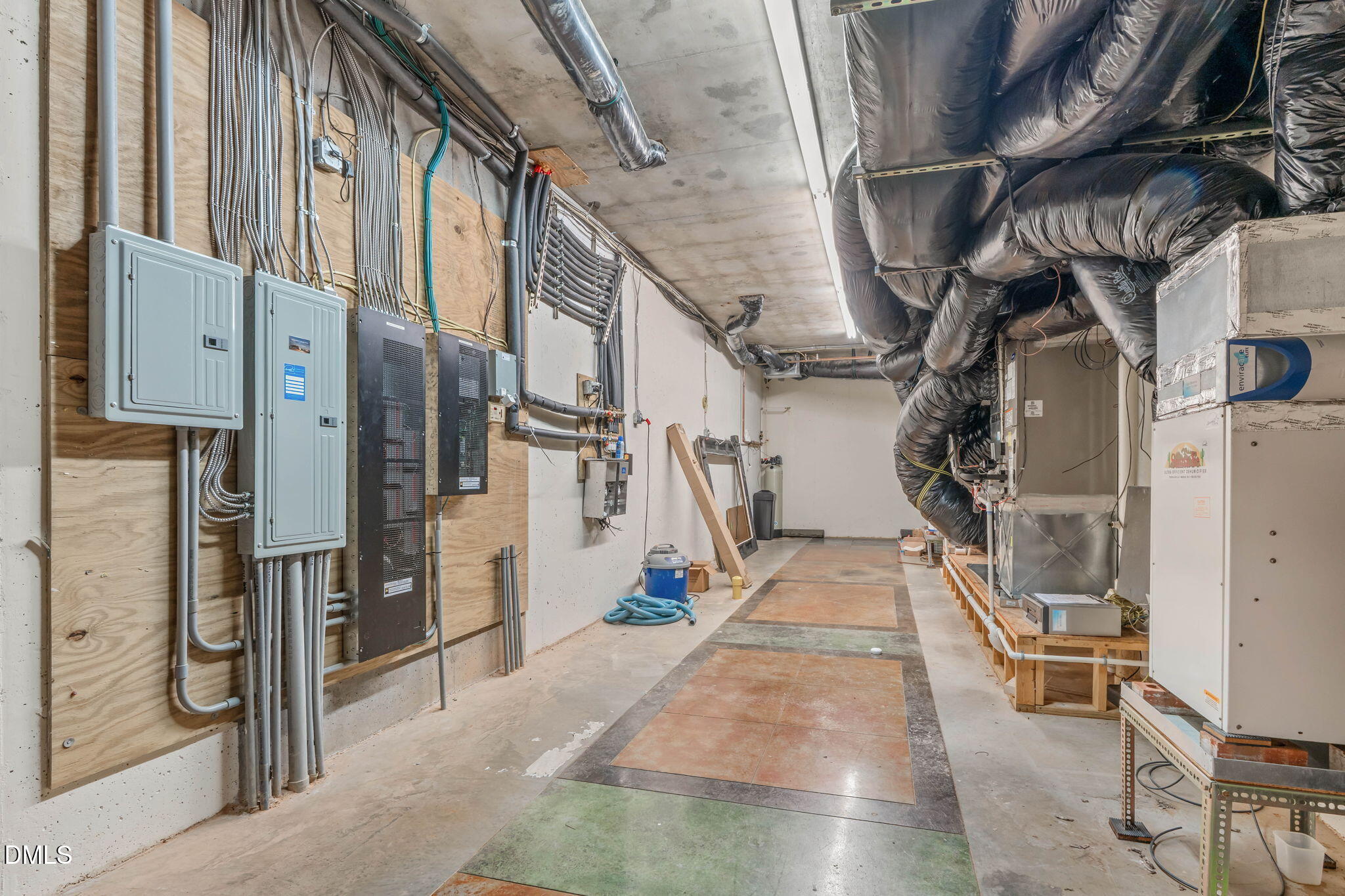 main property photo 72