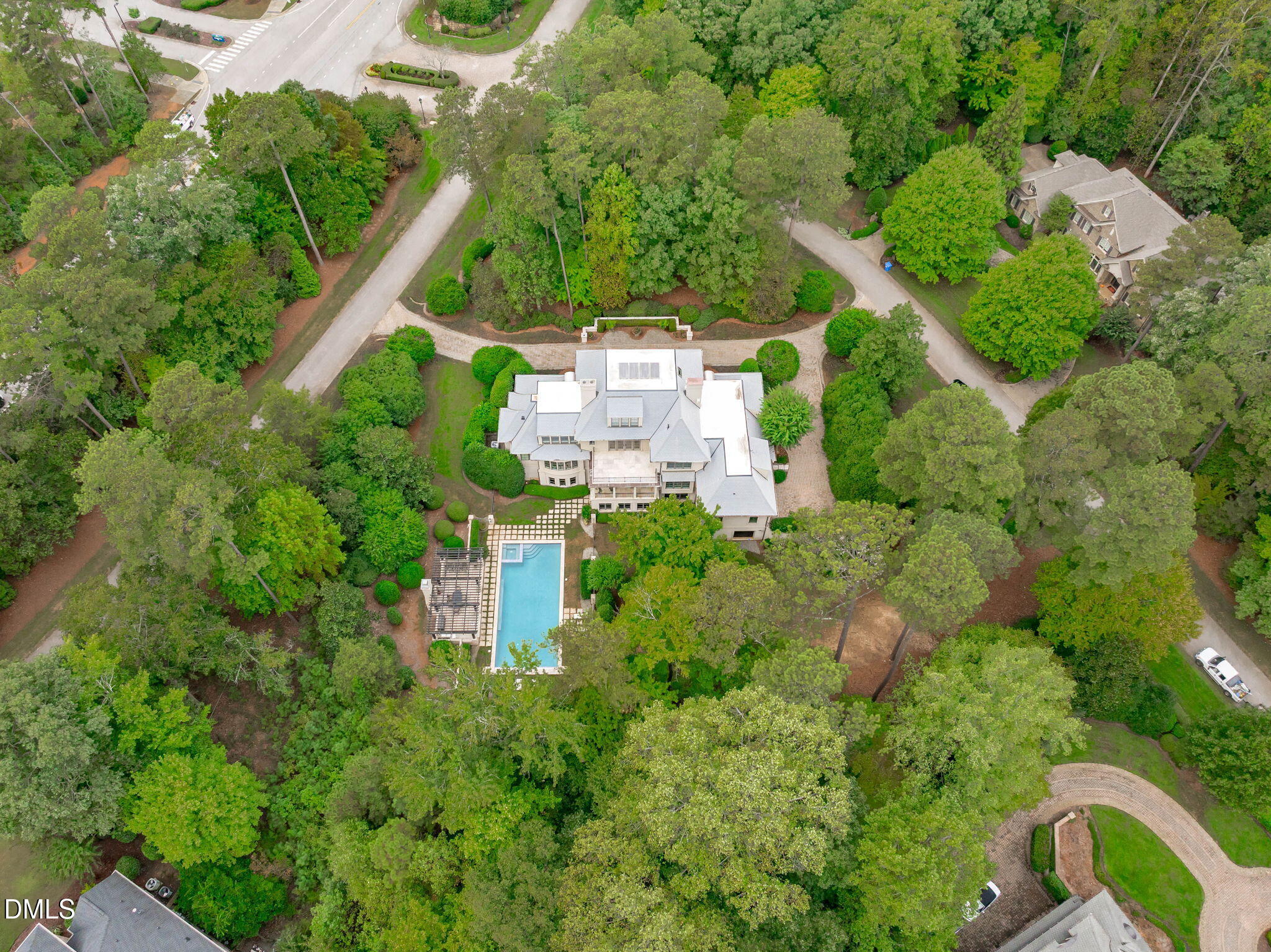 main property photo 74