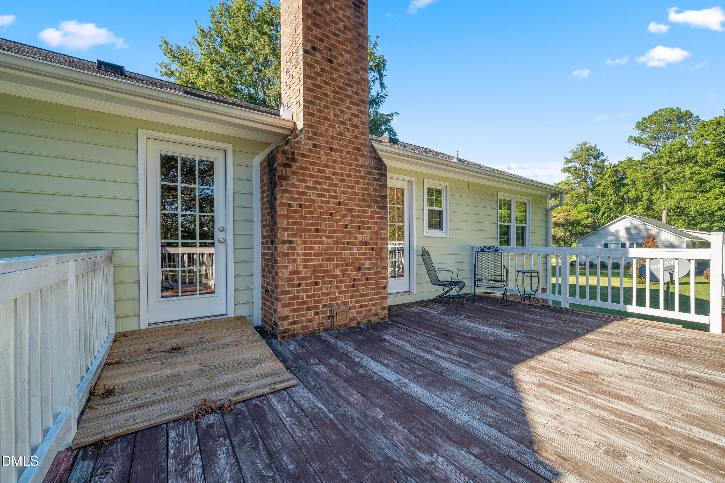 main property photo 31