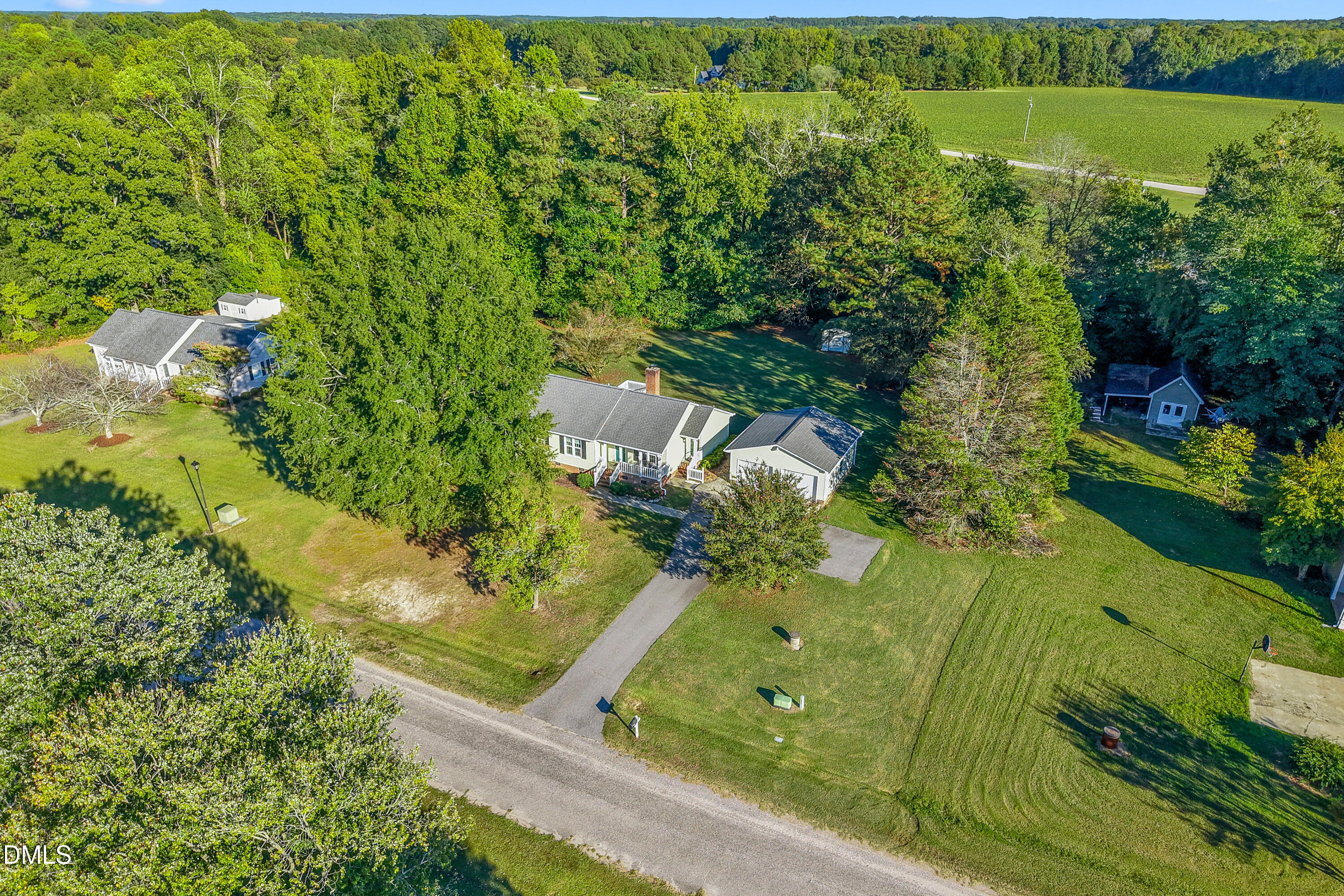 main property photo 38