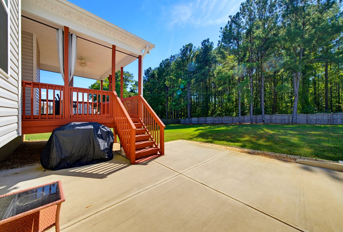 main property photo 50