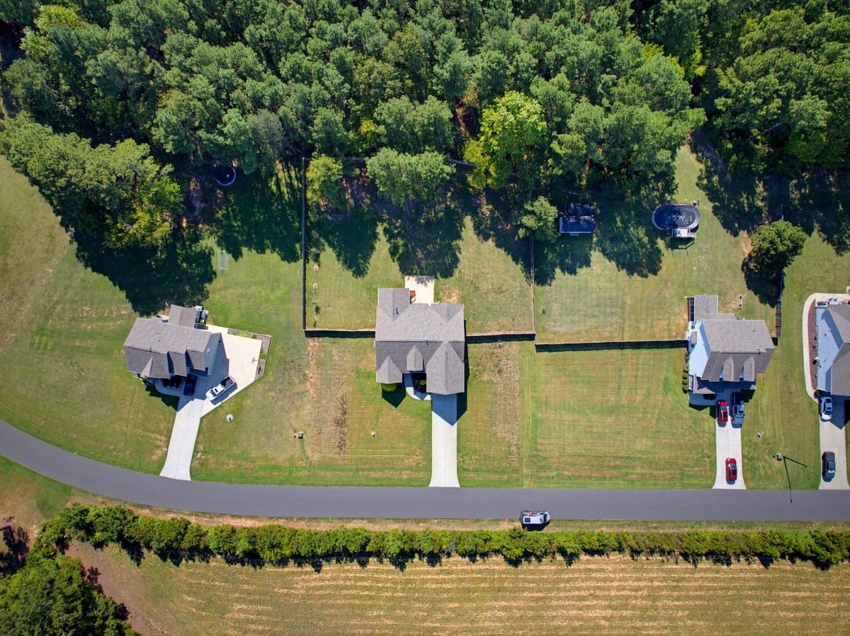main property photo 68