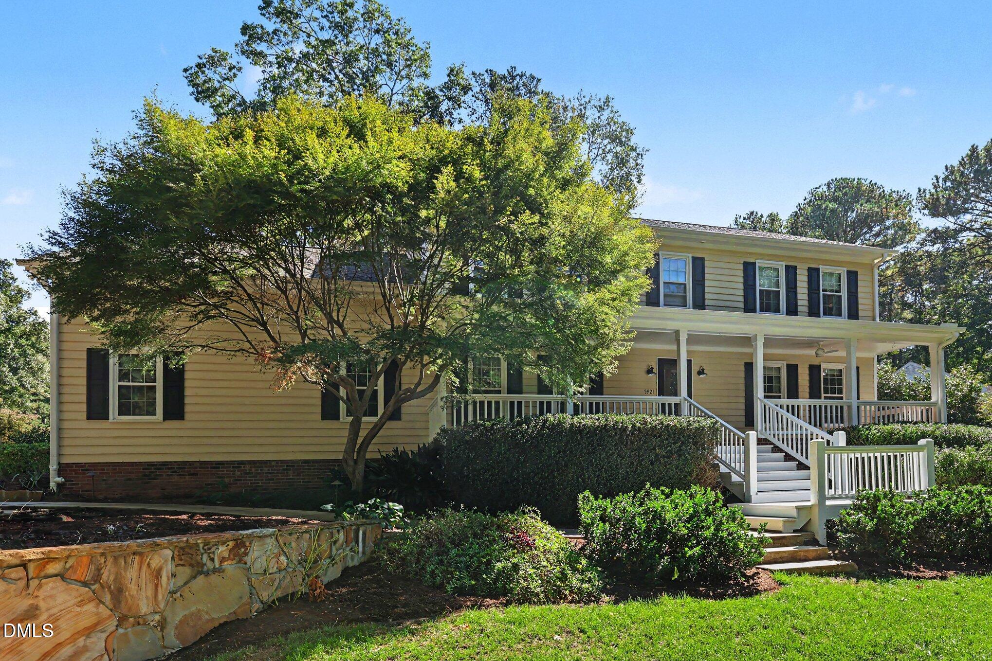 main property photo 28