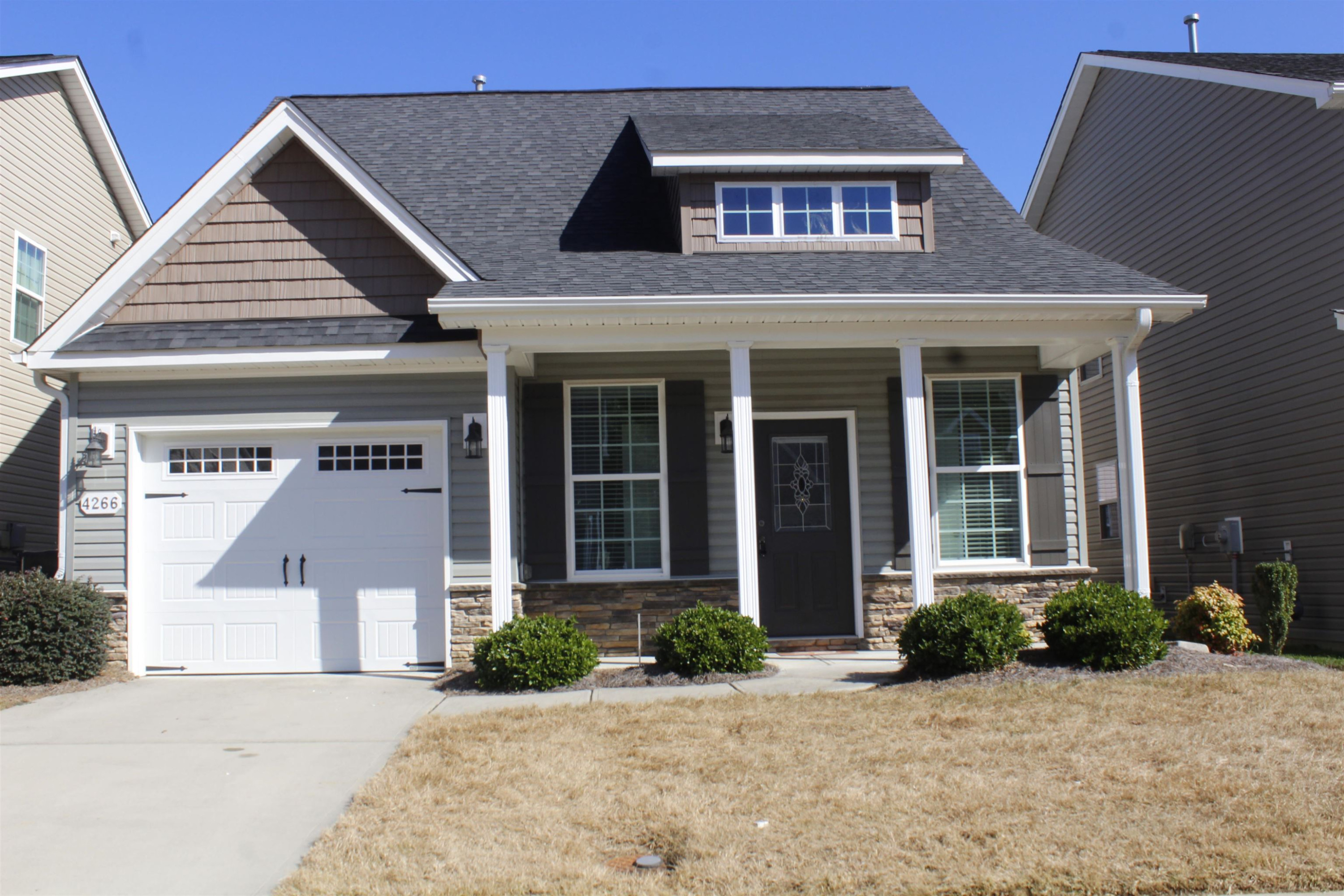 main property photo 0