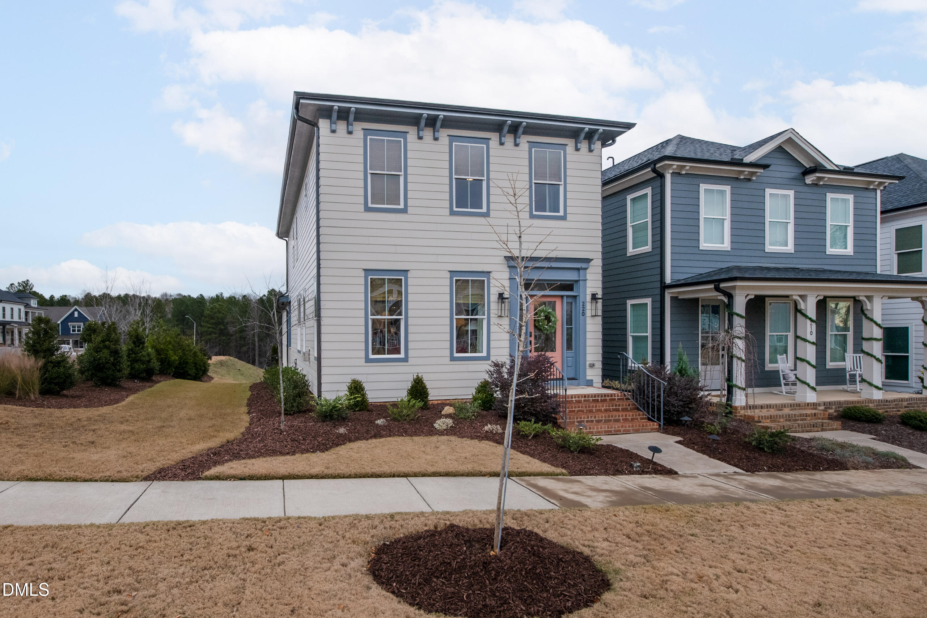 main property photo 2