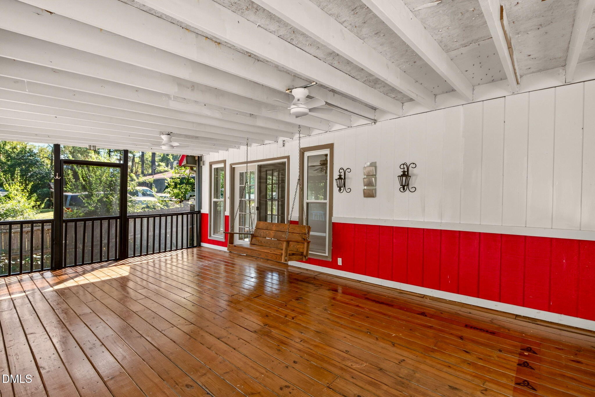 main property photo 31