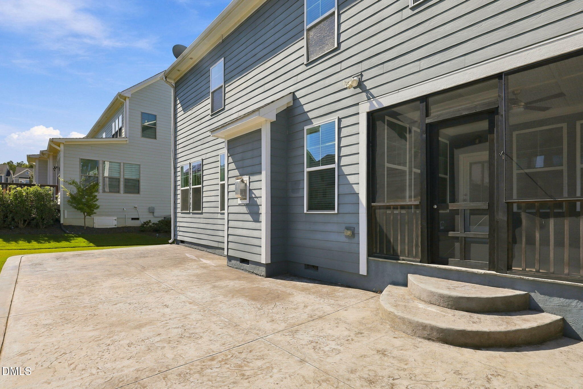 main property photo 64