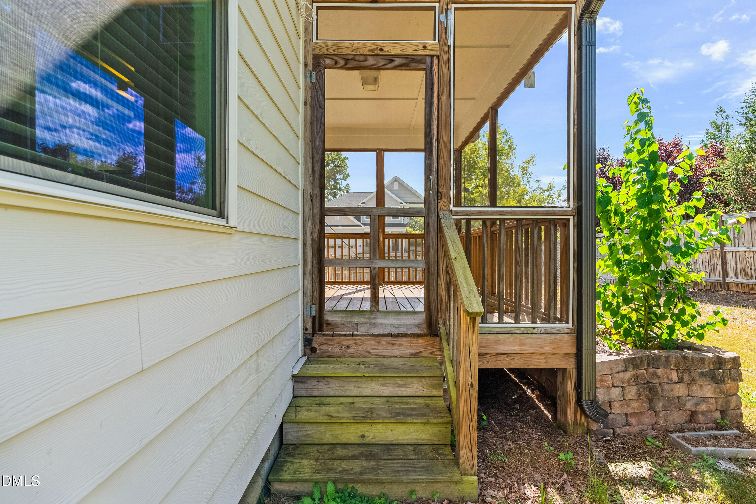 main property photo 56