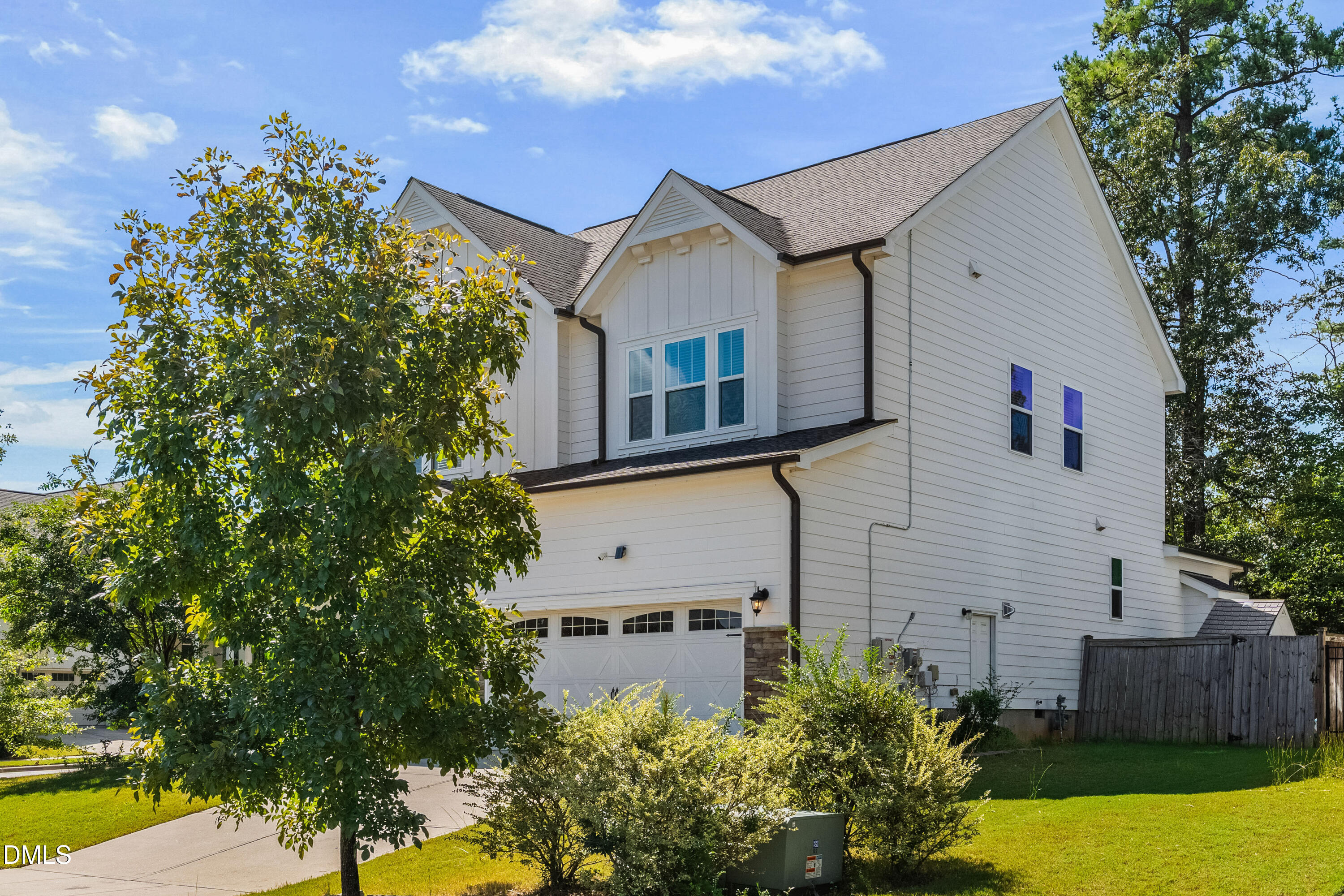 main property photo 70