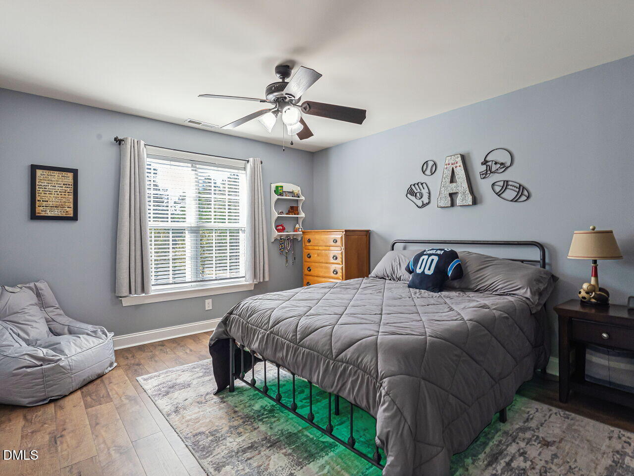 main property photo 22