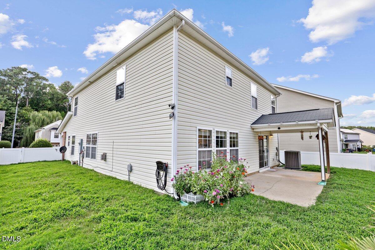 main property photo 24