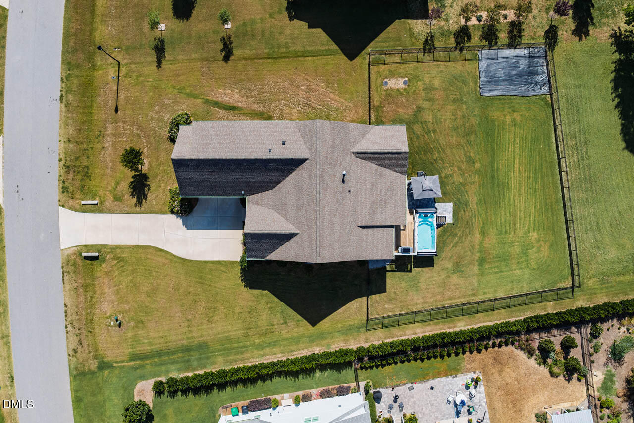 main property photo 60