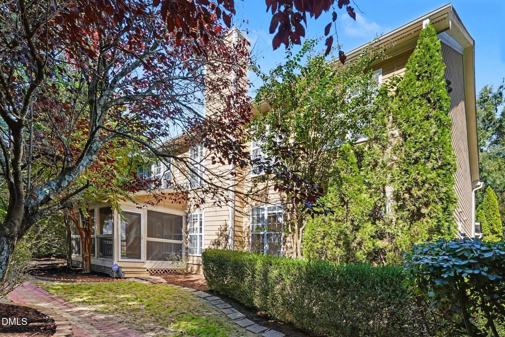 main property photo 35