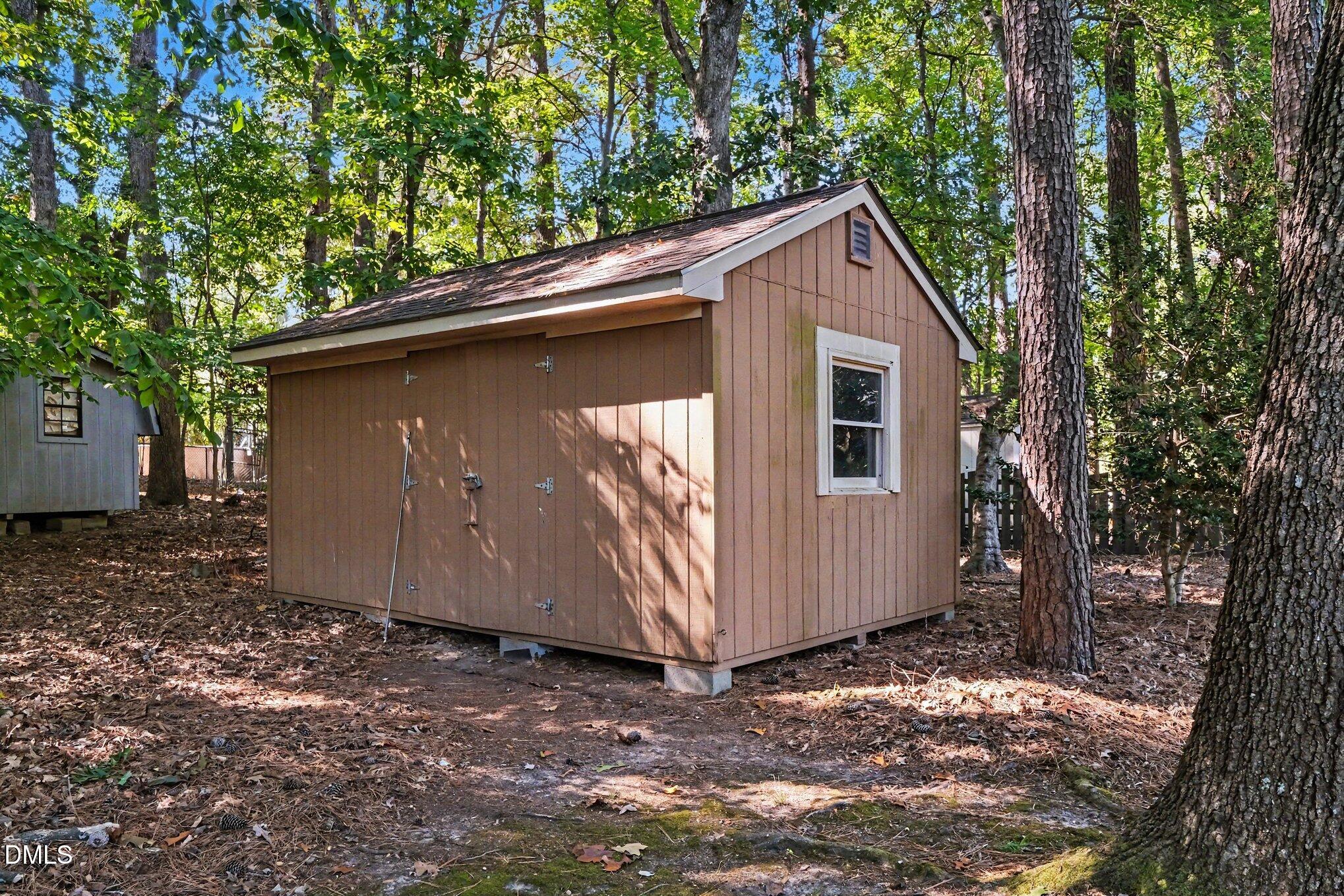 main property photo 19