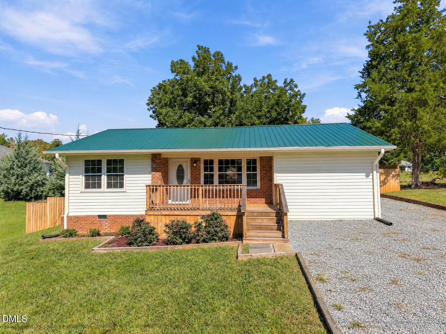 main property photo 0