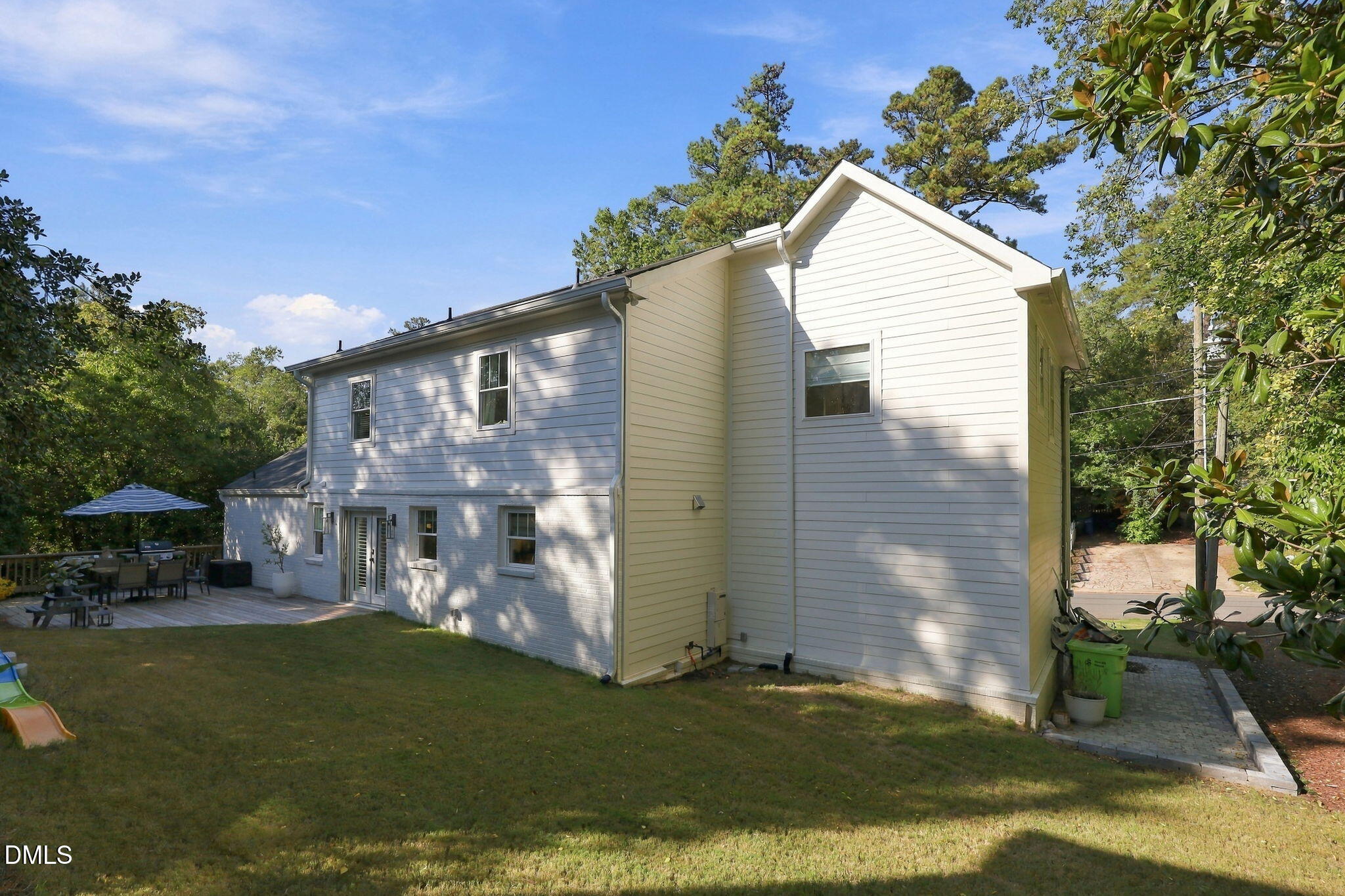 main property photo 51