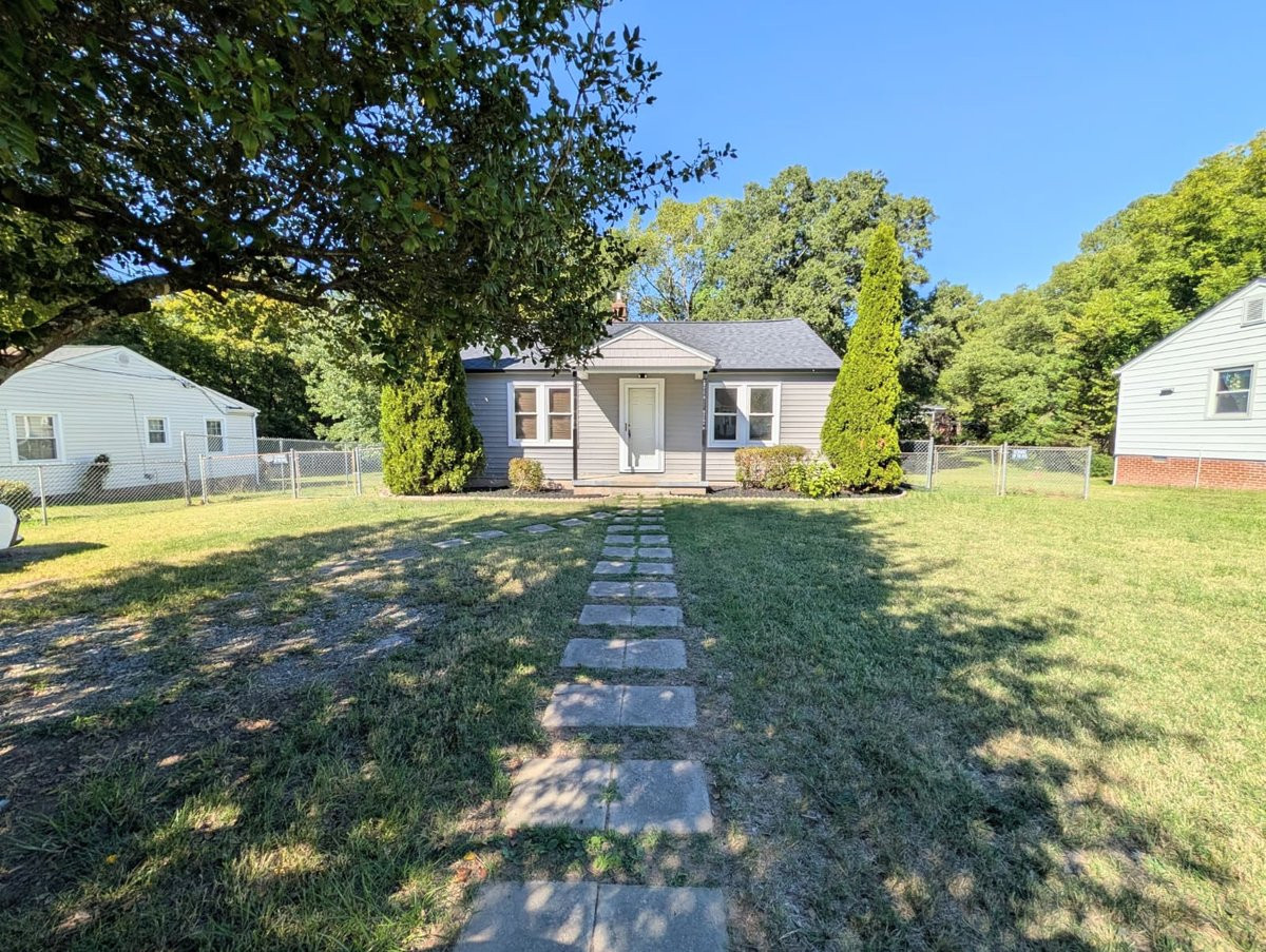 main property photo 0