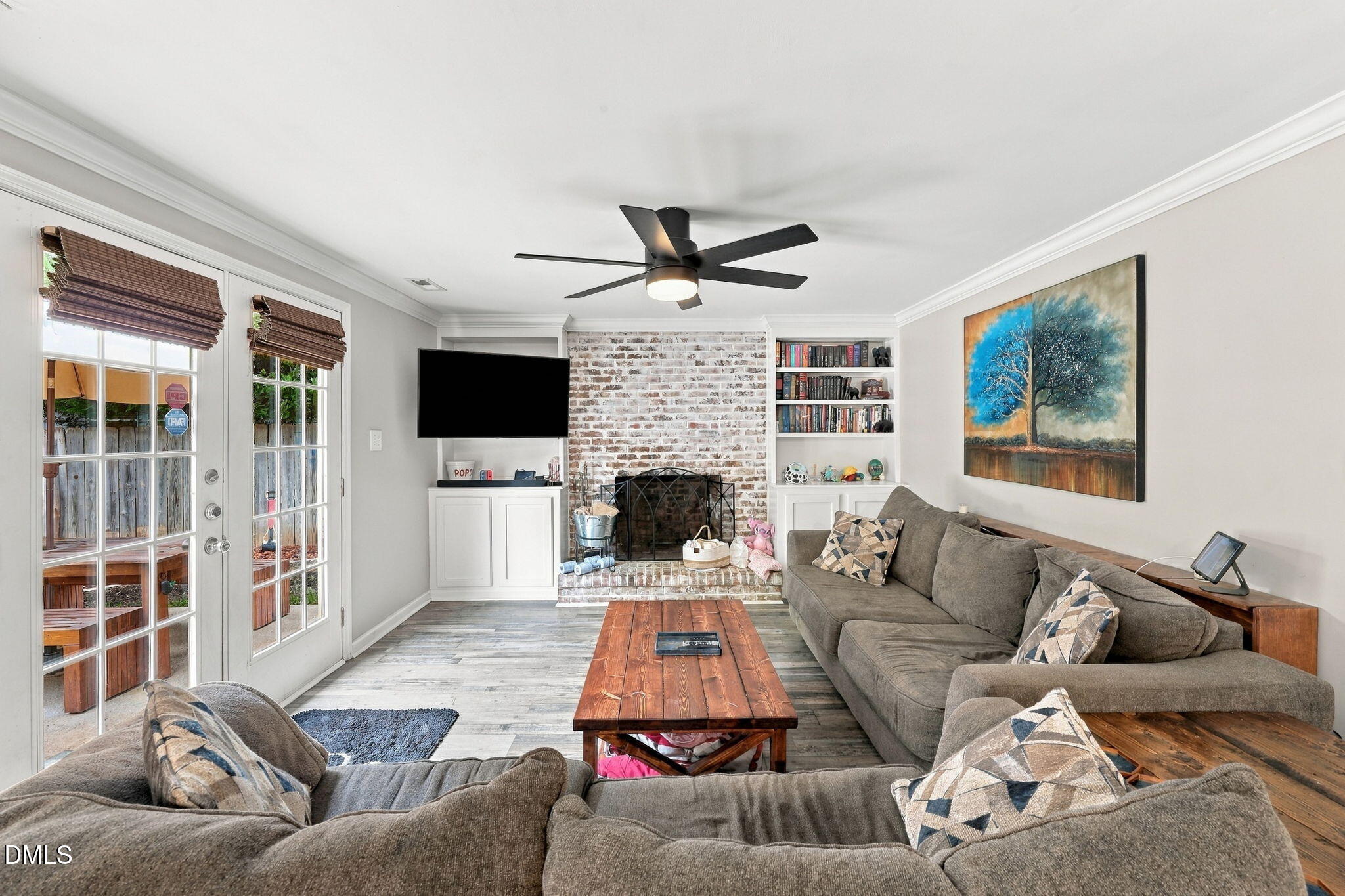 main property photo 18