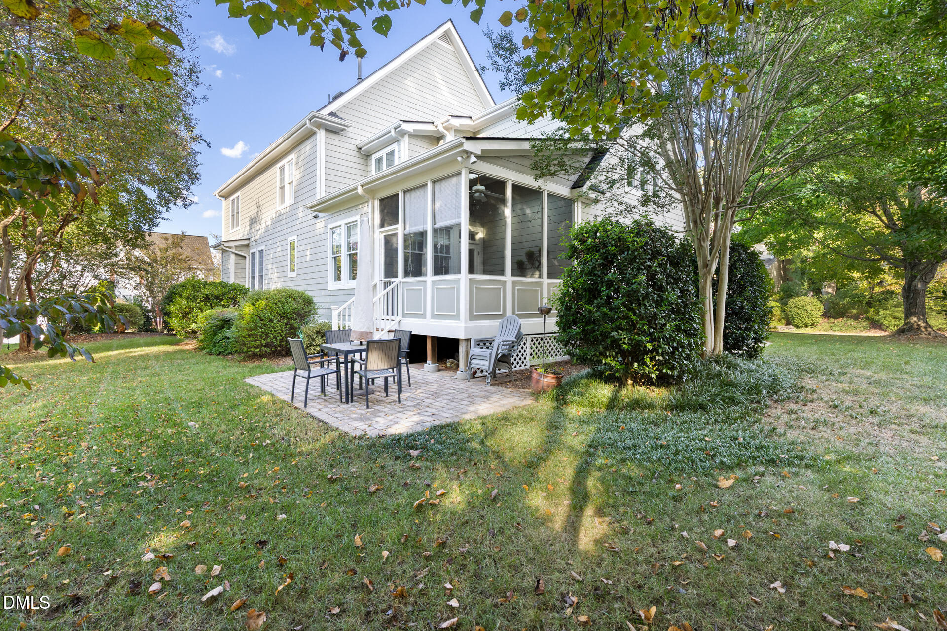 main property photo 44