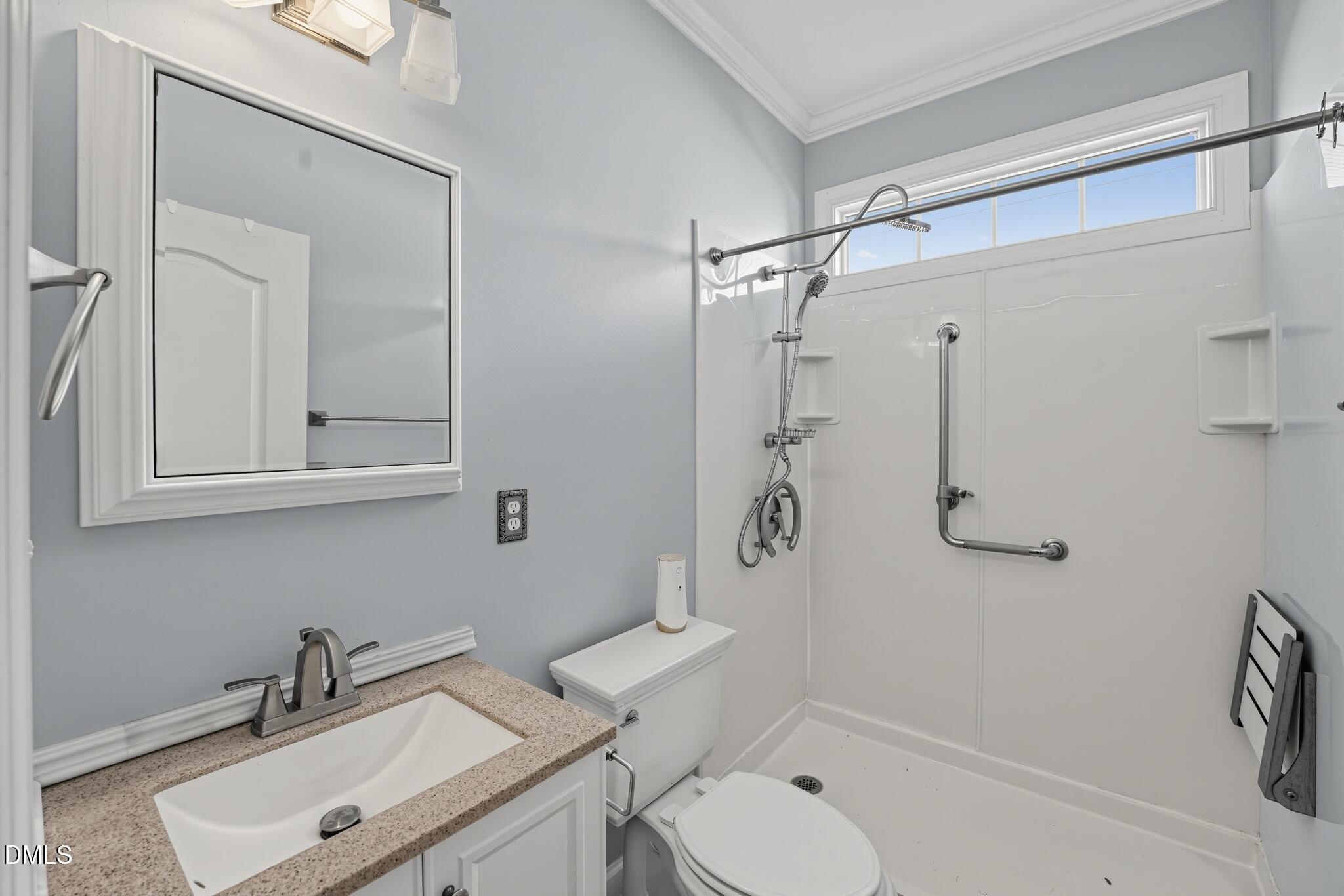 main property photo 12