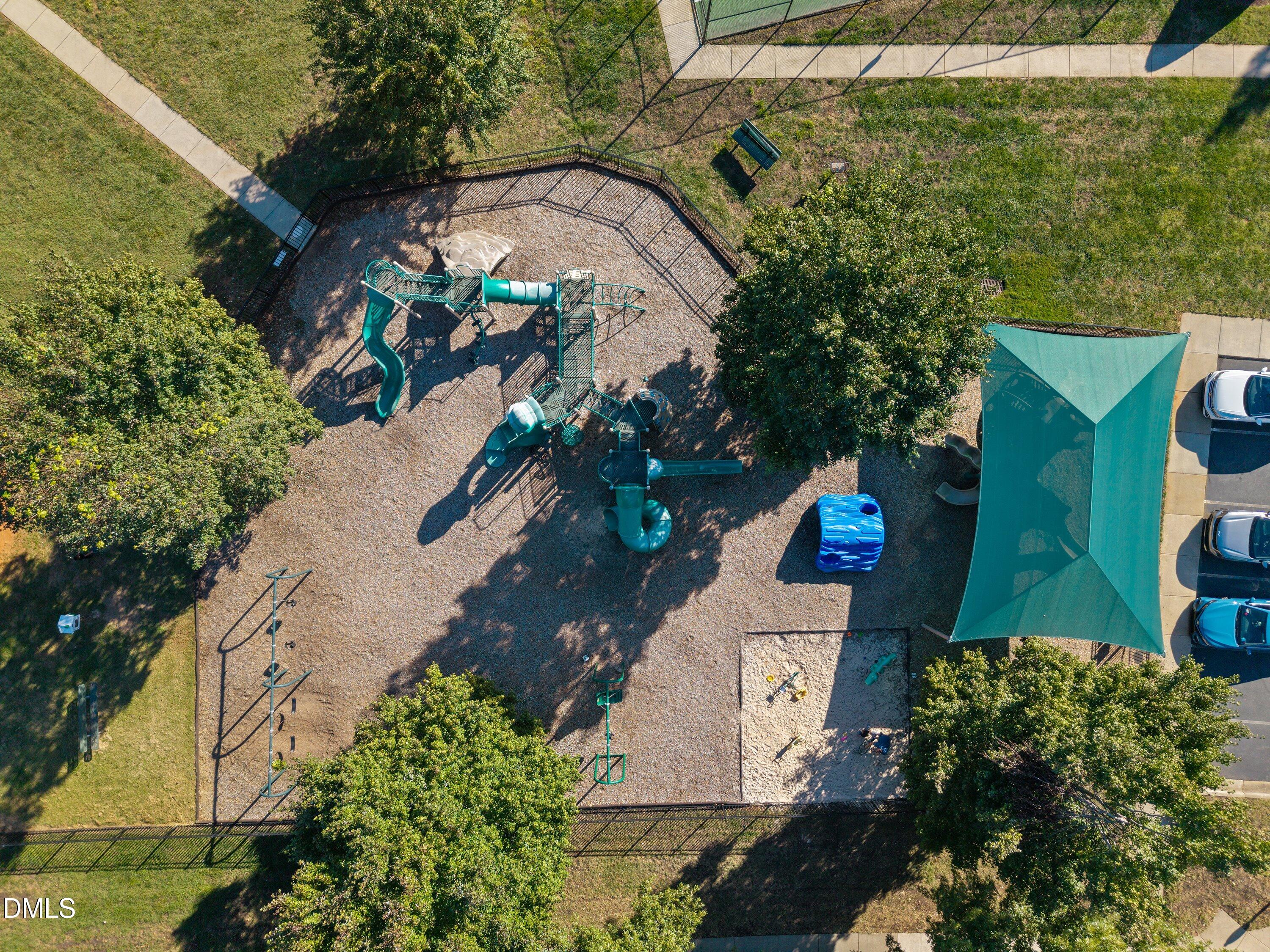 main property photo 48