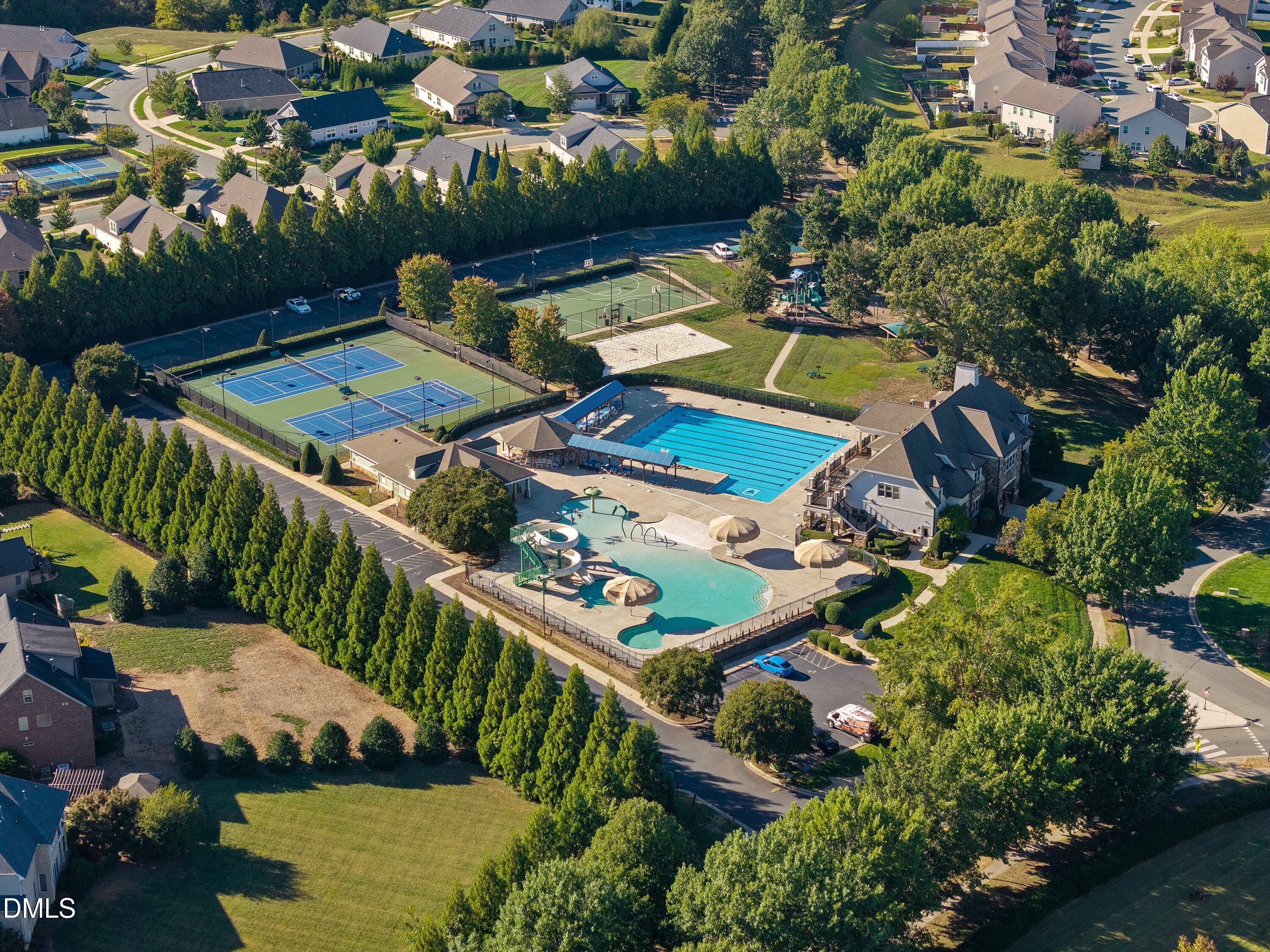 main property photo 60
