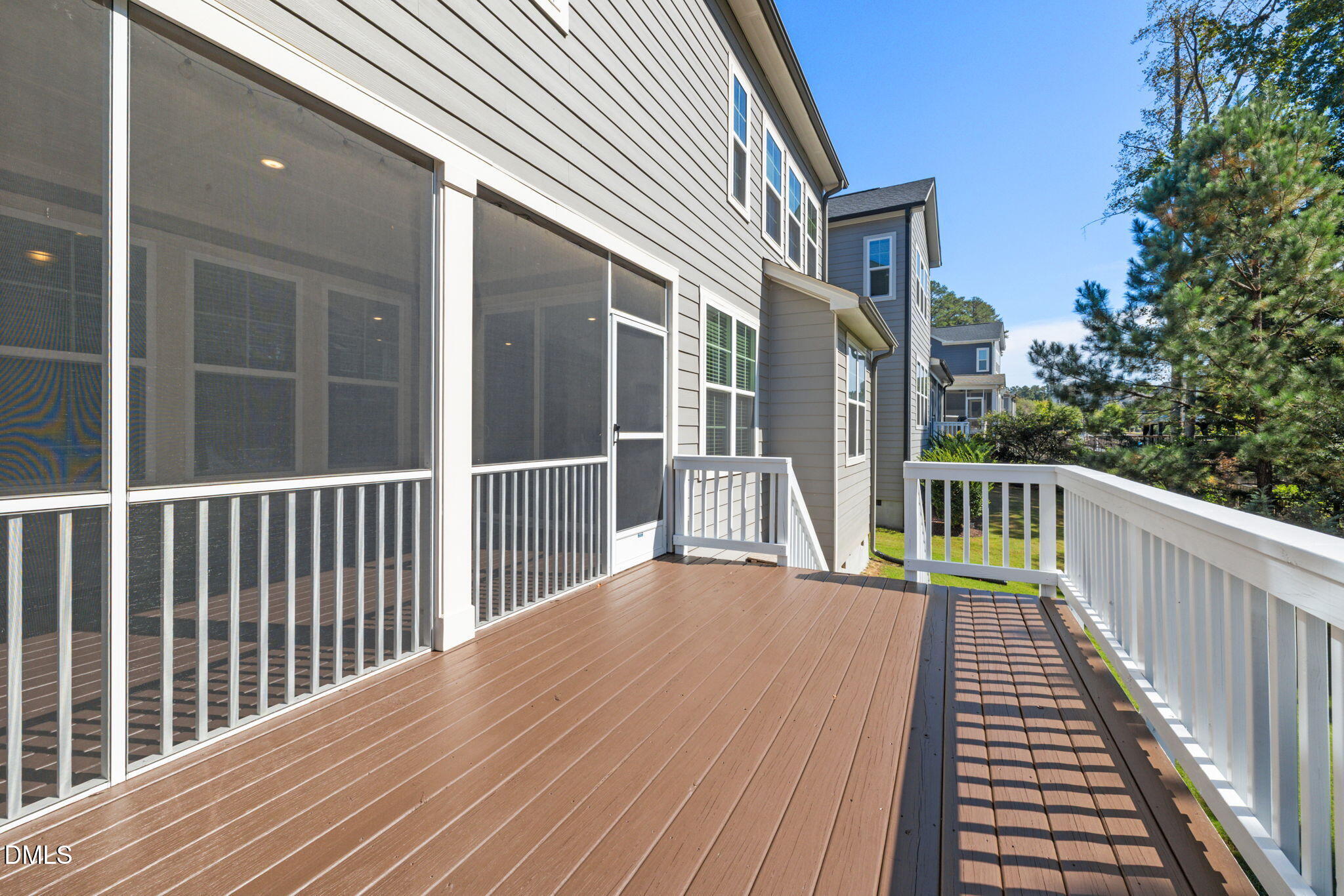 main property photo 45