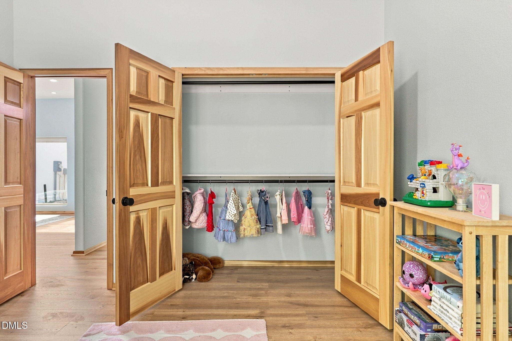 main property photo 22