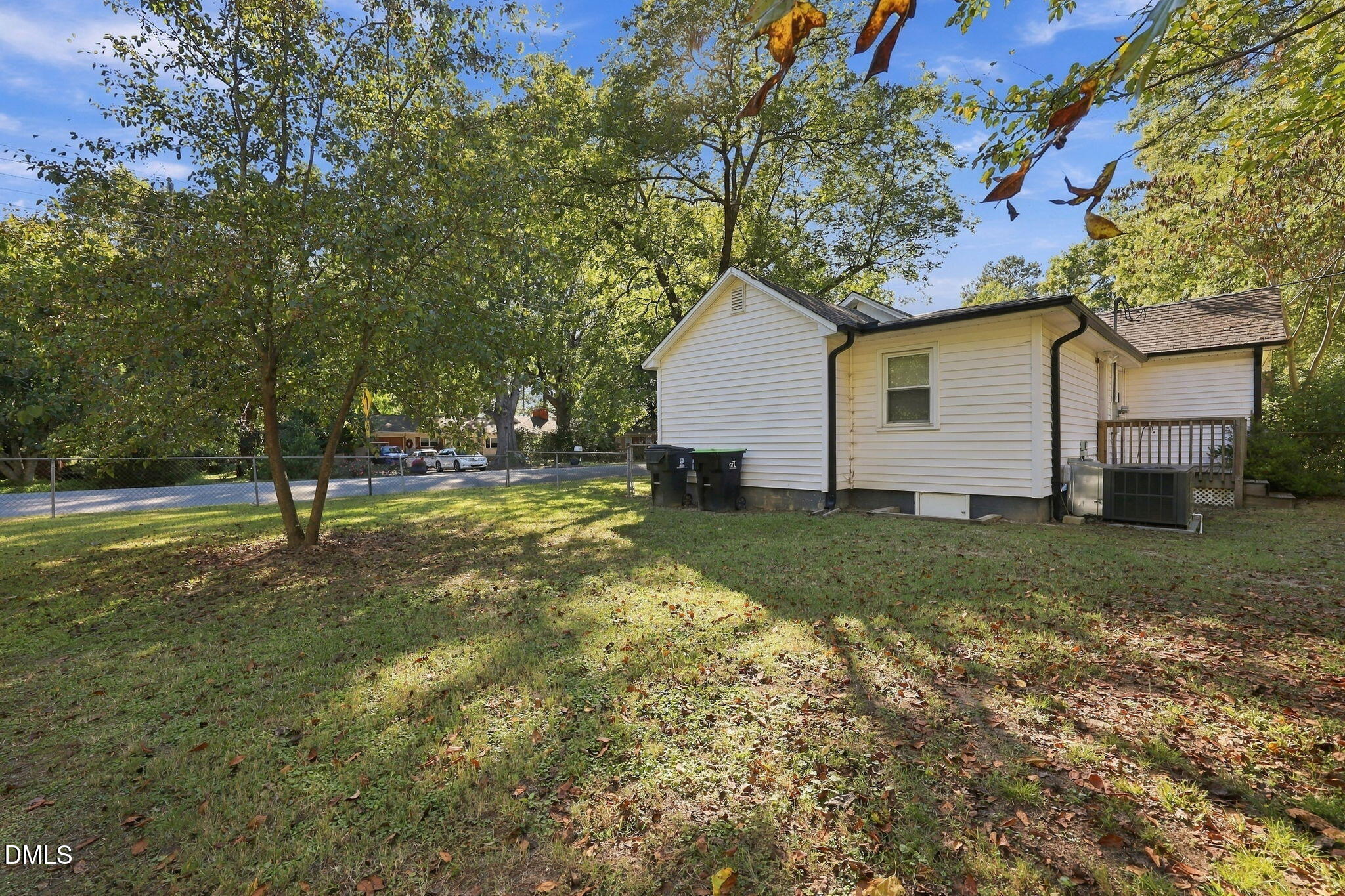 main property photo 21
