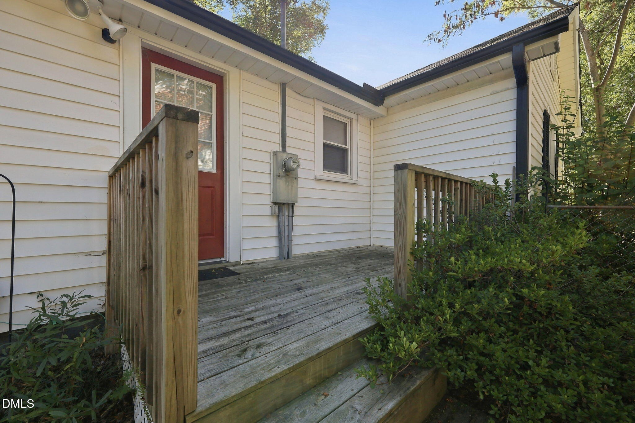main property photo 39
