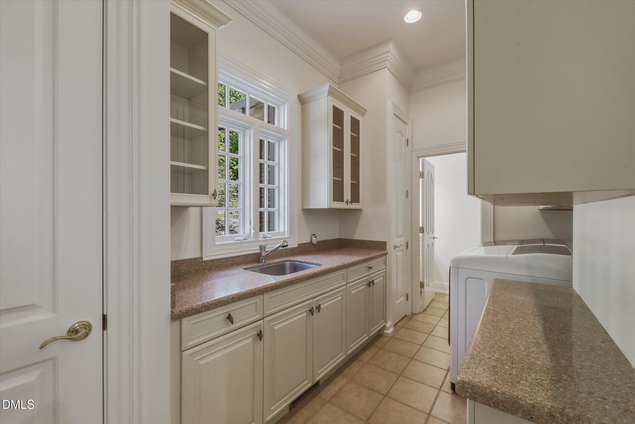 main property photo 60