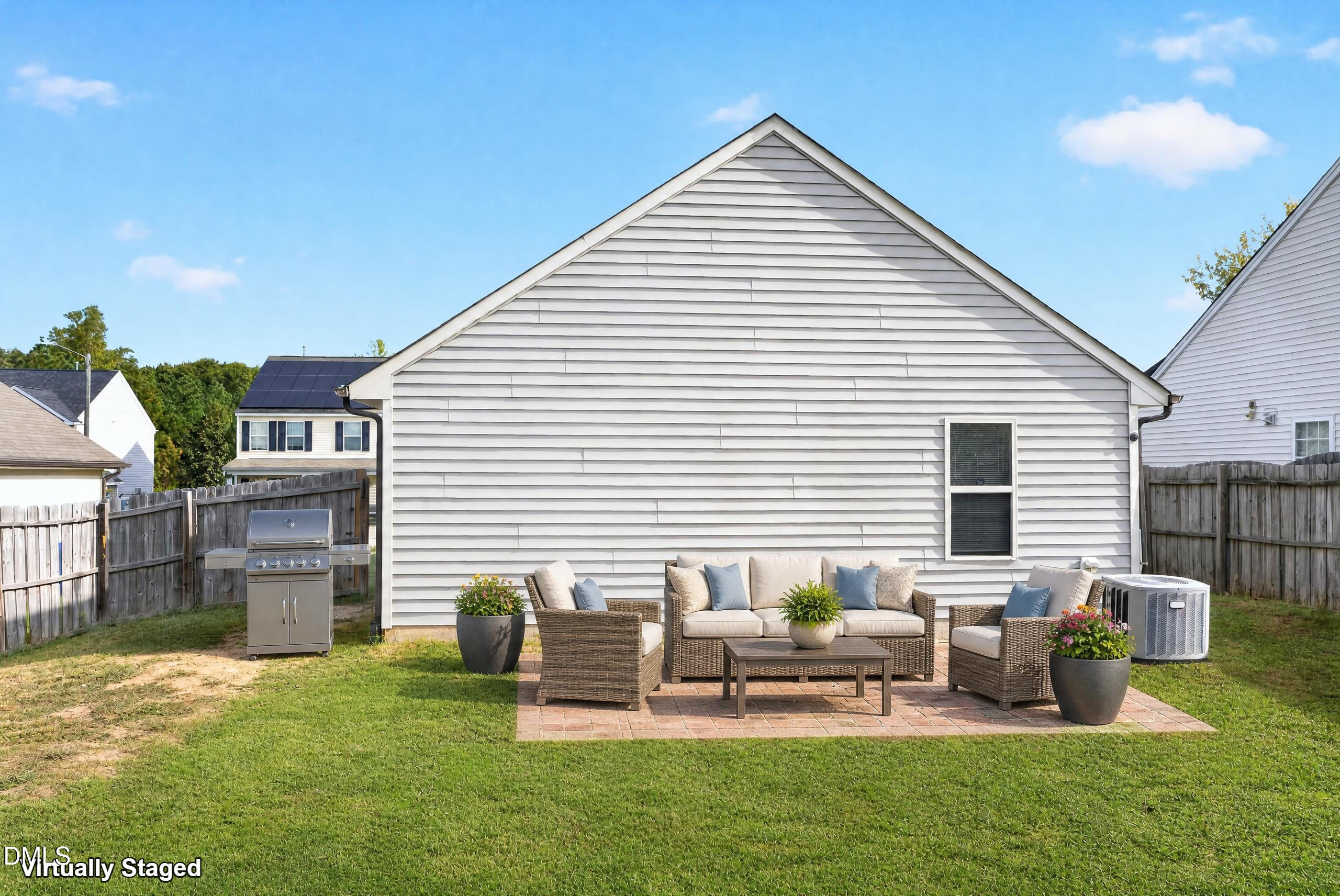 main property photo 51